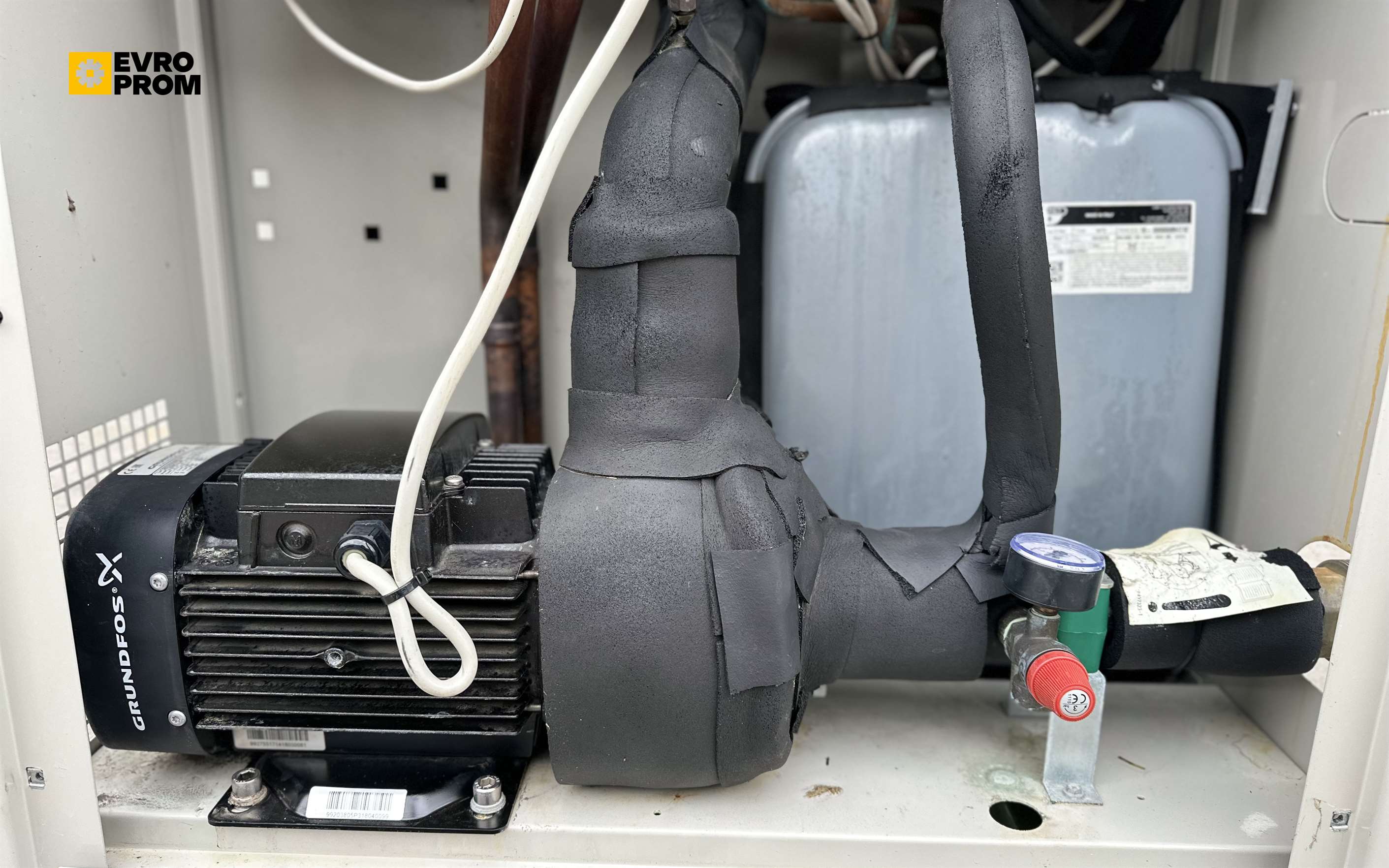 Chiller Daikin 50 kW | pompa di calore | 2018. Garanzia in vendita - foto 6