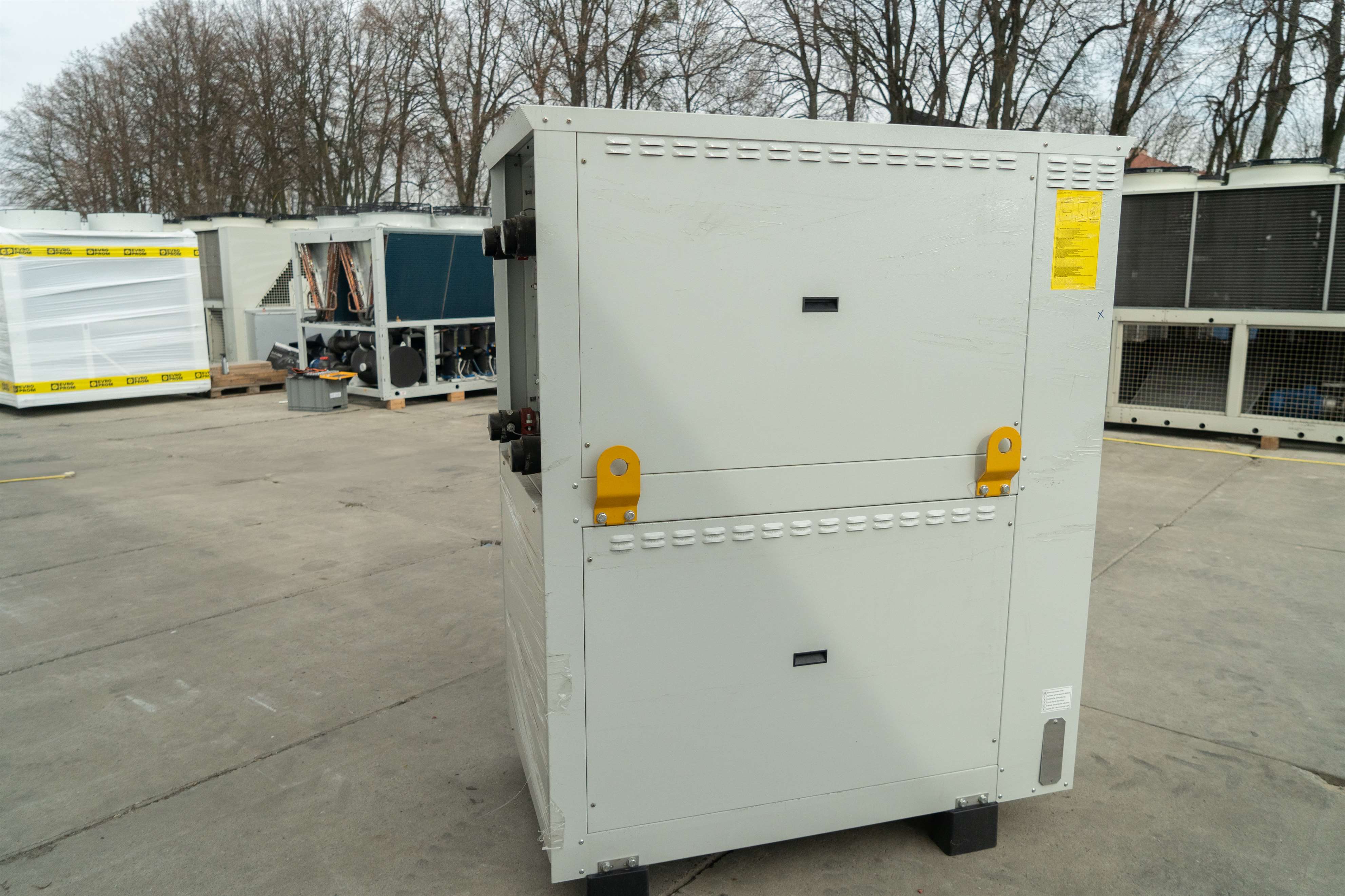 Climaveneta watercooled chiller | 157/175 kW | Nuovo in vendita - foto 5