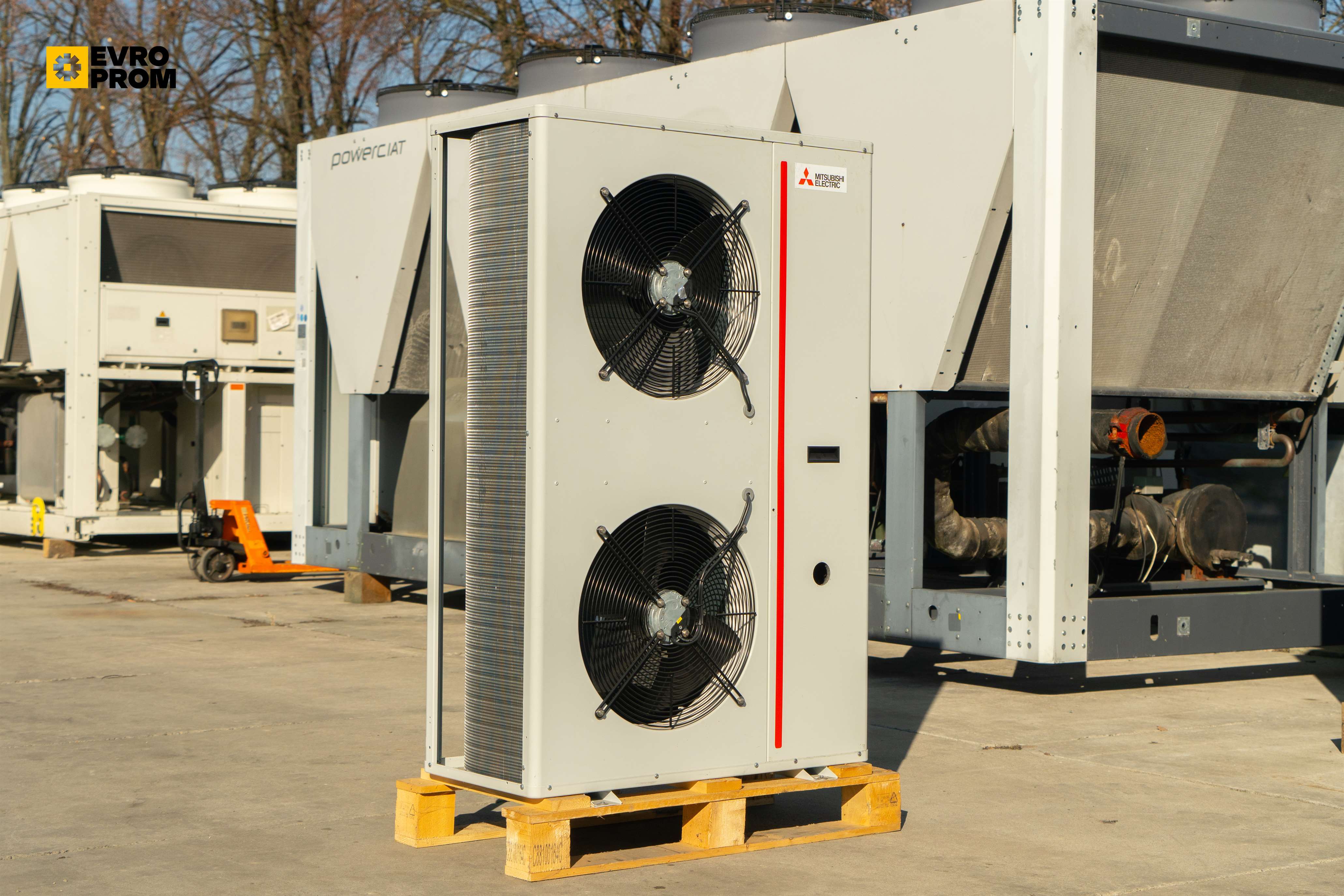 Chiller Climaveneta | 14.9 kW | inverter | 2023 | Nuovo in vendita - foto 3