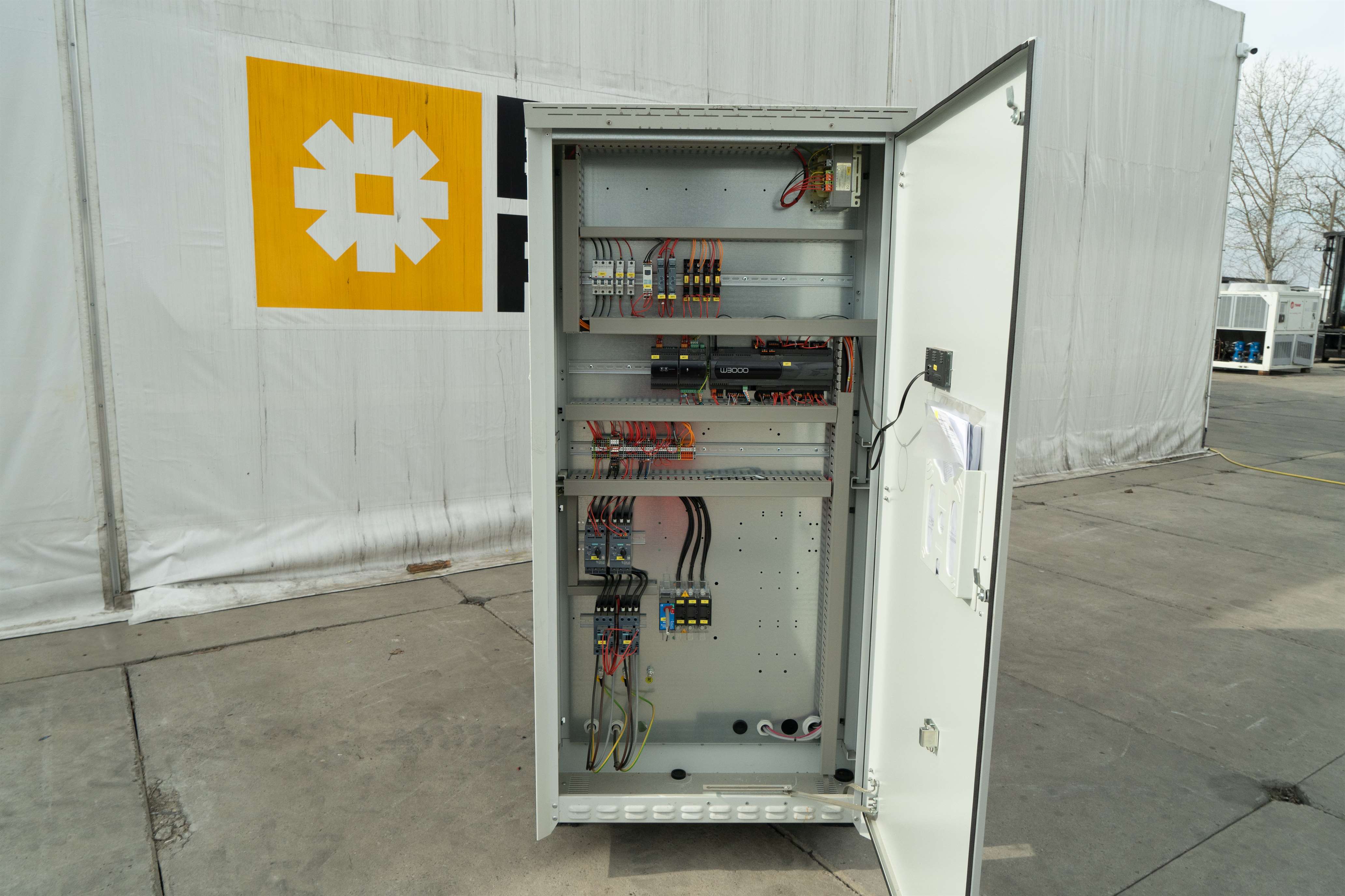 Climaveneta watercooled chiller | 157/175 kW | Nuovo in vendita - foto 9