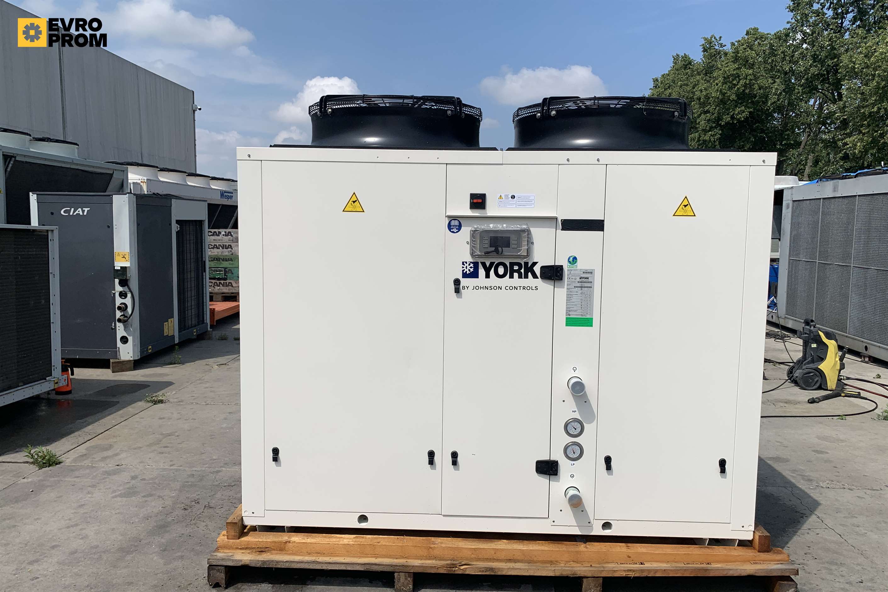 Chiller York aircooled | 75,1 kW | 2022 Nuovo in vendita - foto 2