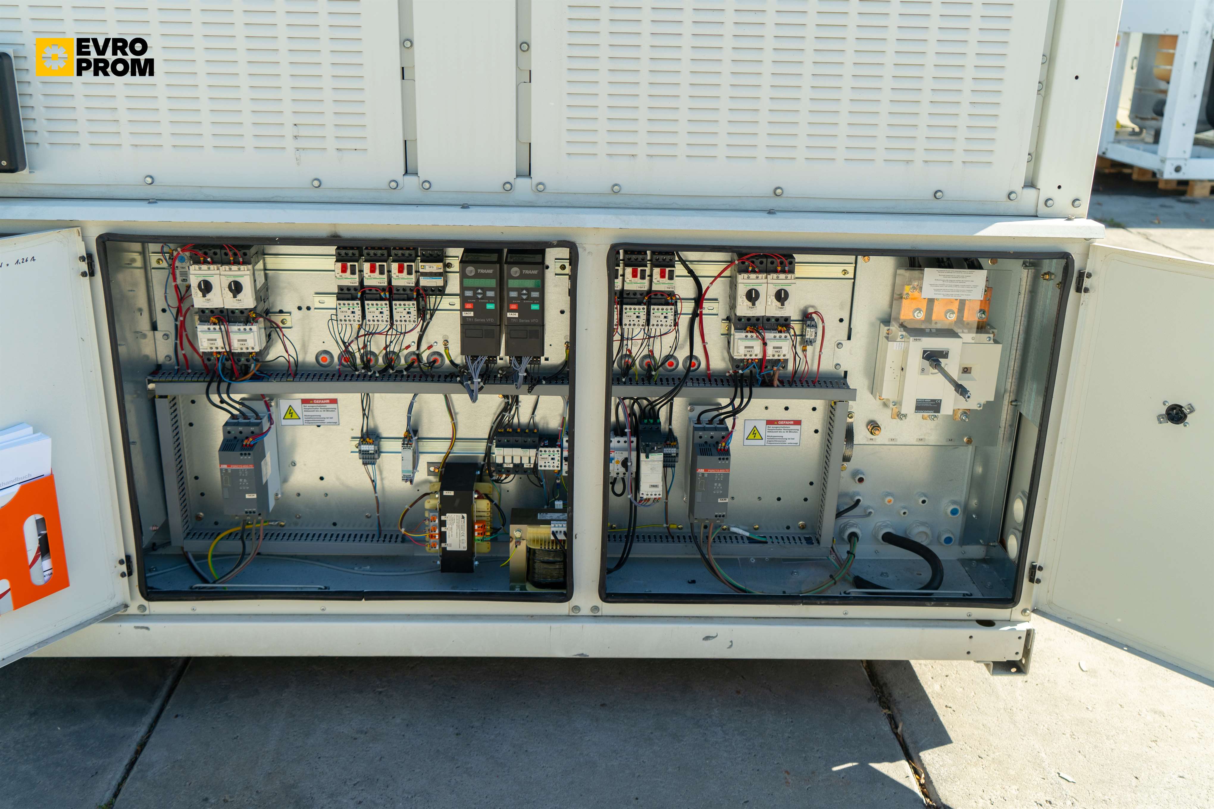 Air cooled chiller Trane | 254 kW | 2016 | Garanzia in vendita - foto 12