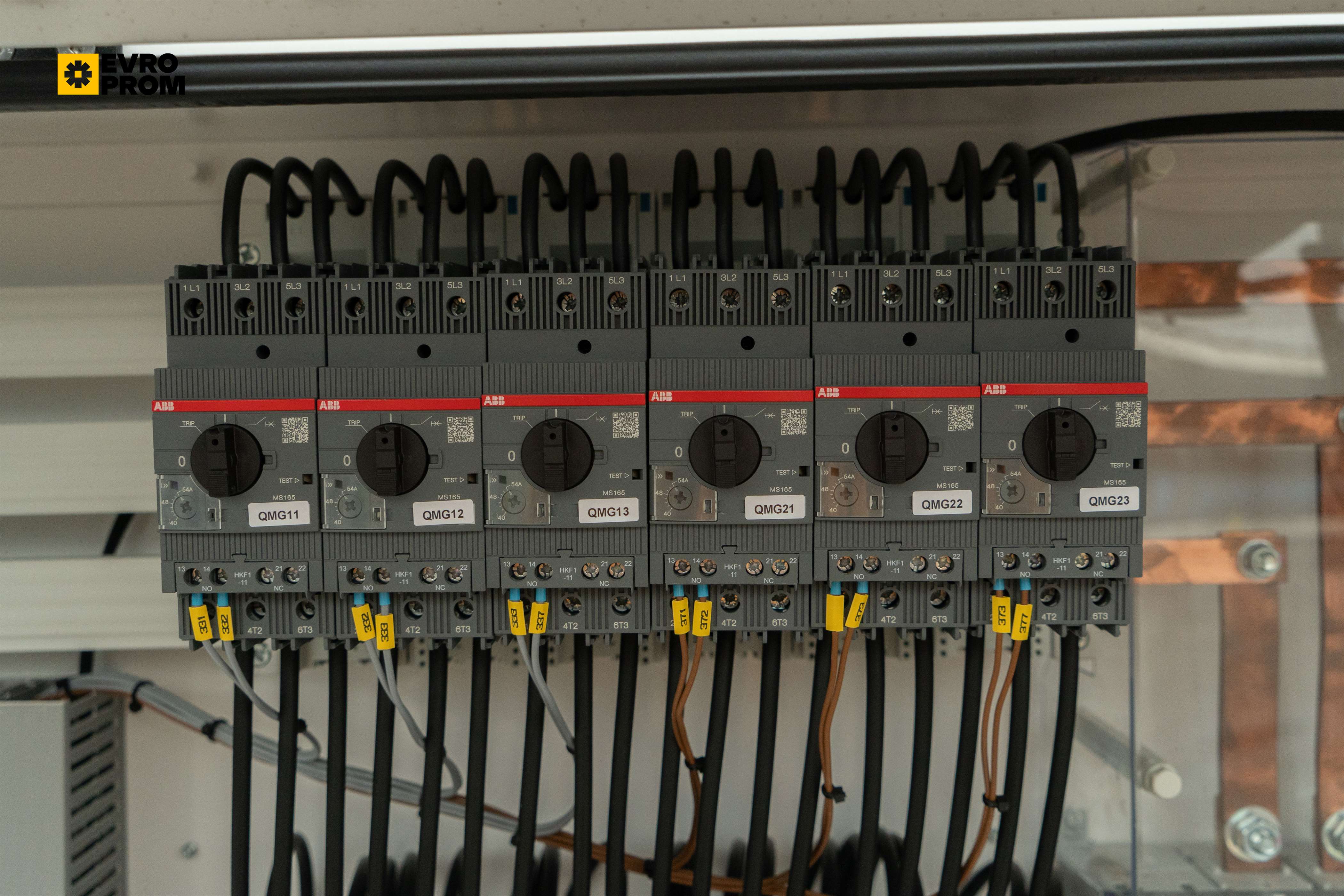 Chiller Lennox 366/350 kW | pompa di calore | Nuovo in vendita - foto 11