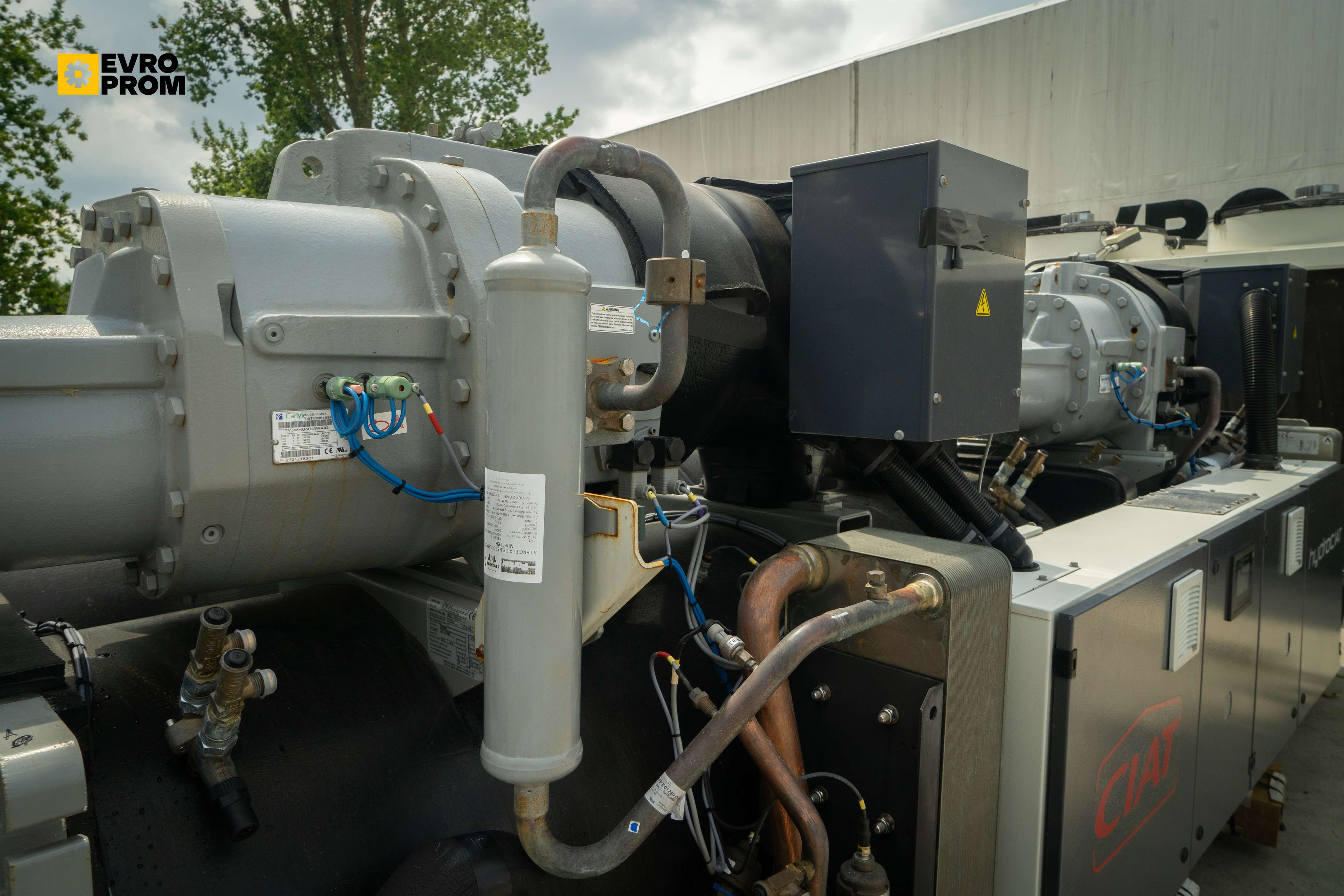 Chiller/Pompa di calore CIAT | 1736/1964 kW | Nuovo in vendita - foto 8