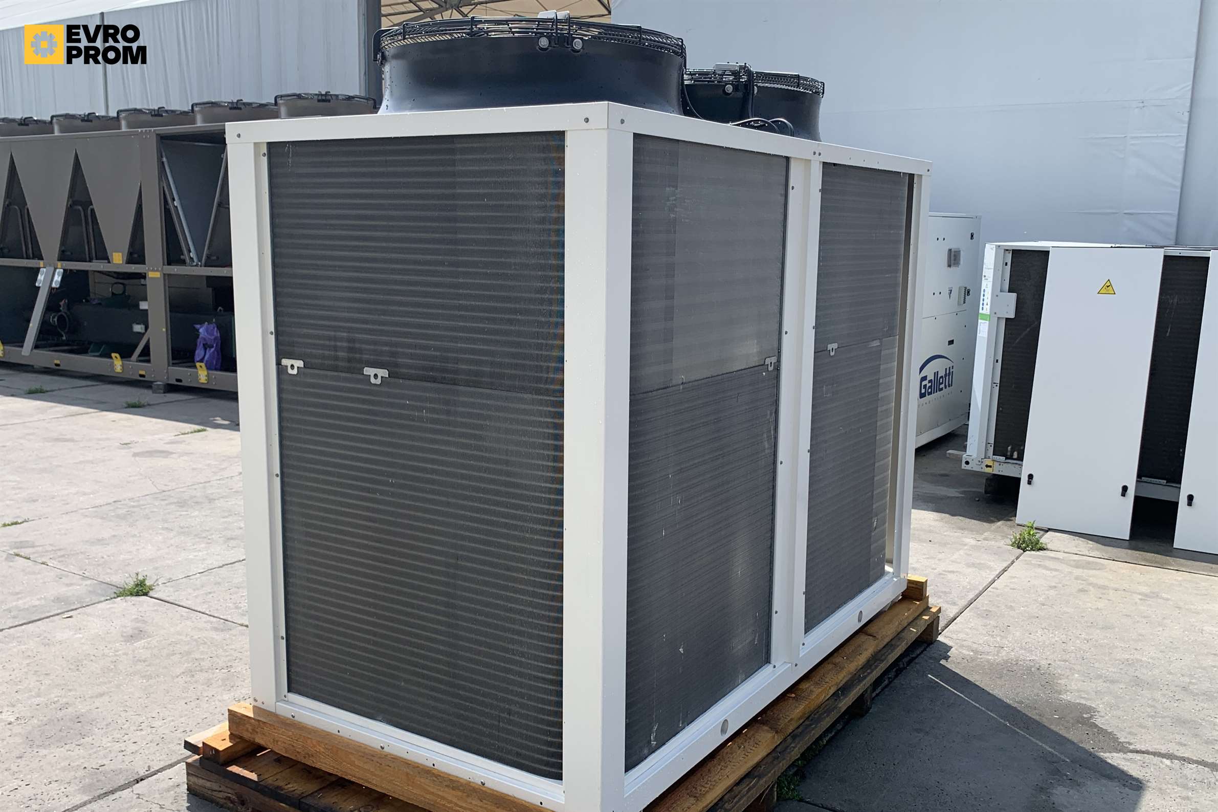 Chiller York aircooled | 75,1 kW | 2022 Nuovo in vendita - foto 4