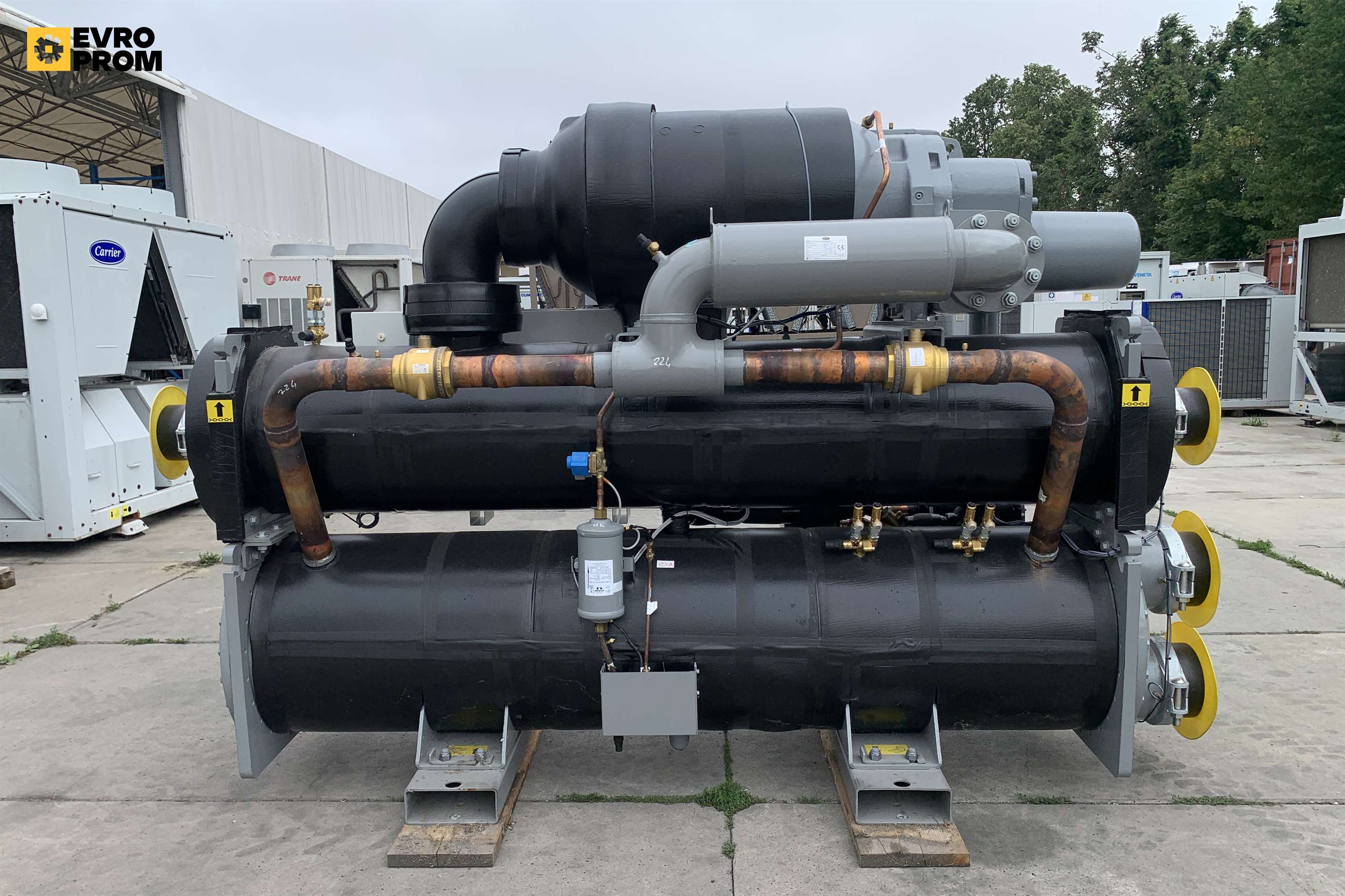 Chiller Carrier watercooled | 829 kW | 2024 Nuovo in vendita - foto 3