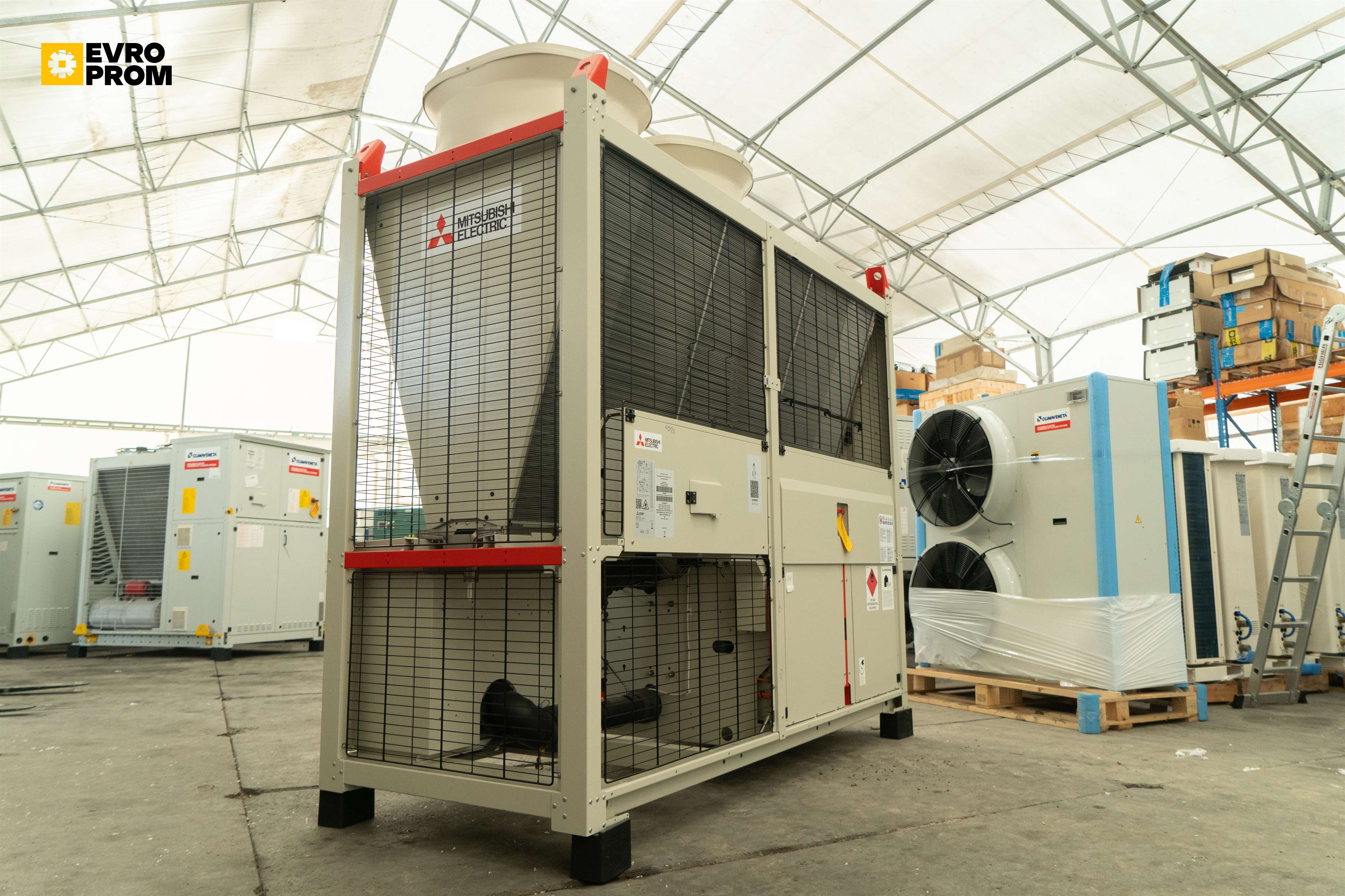 Chiller CLIMAVENETA | 66,7/49,4 kW | Garanzia | Nuovo in vendita - foto 2