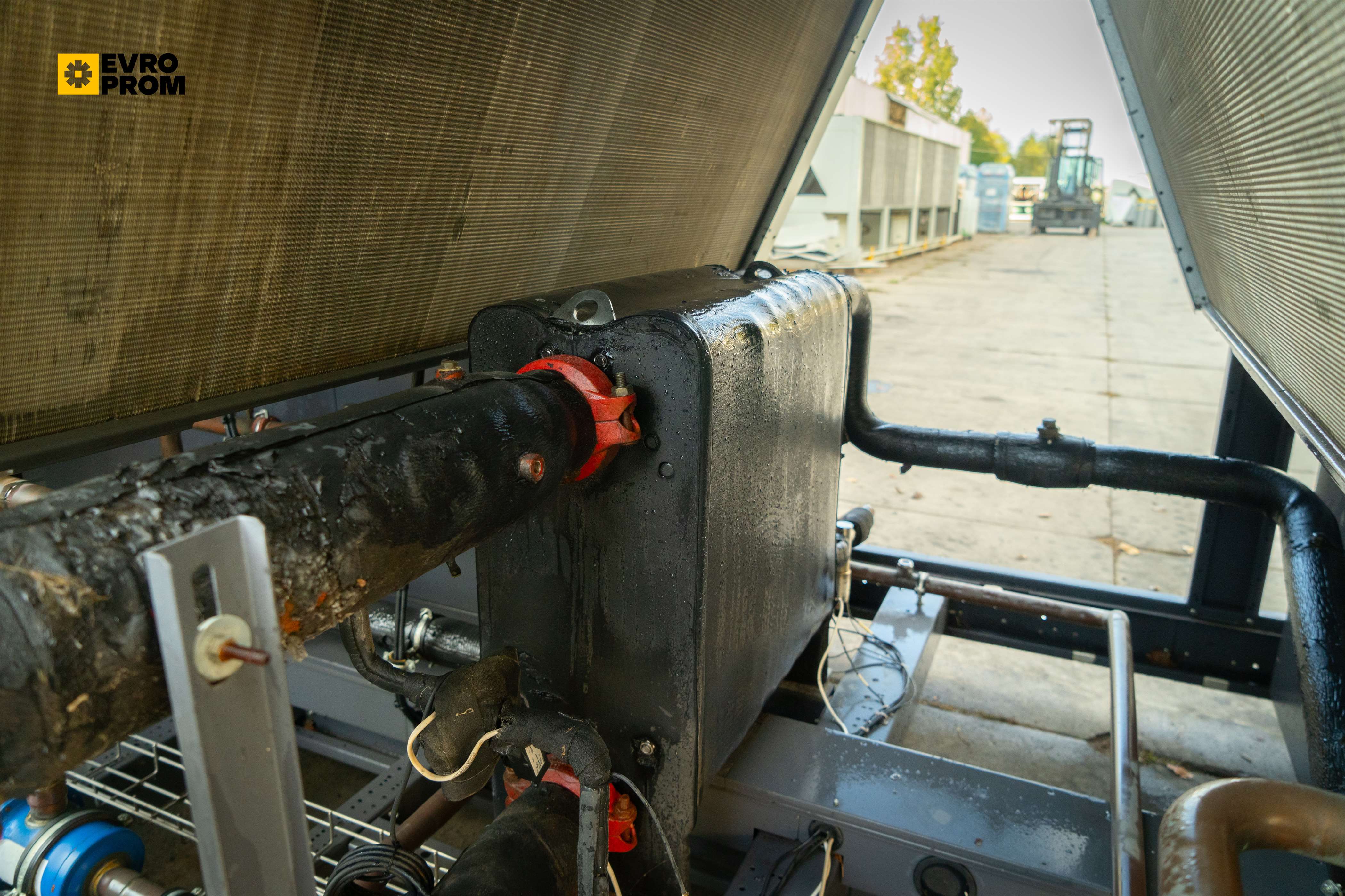 Air cooled chiller CIAT | 493 kW | Usato | Garanzia in vendita - foto 8