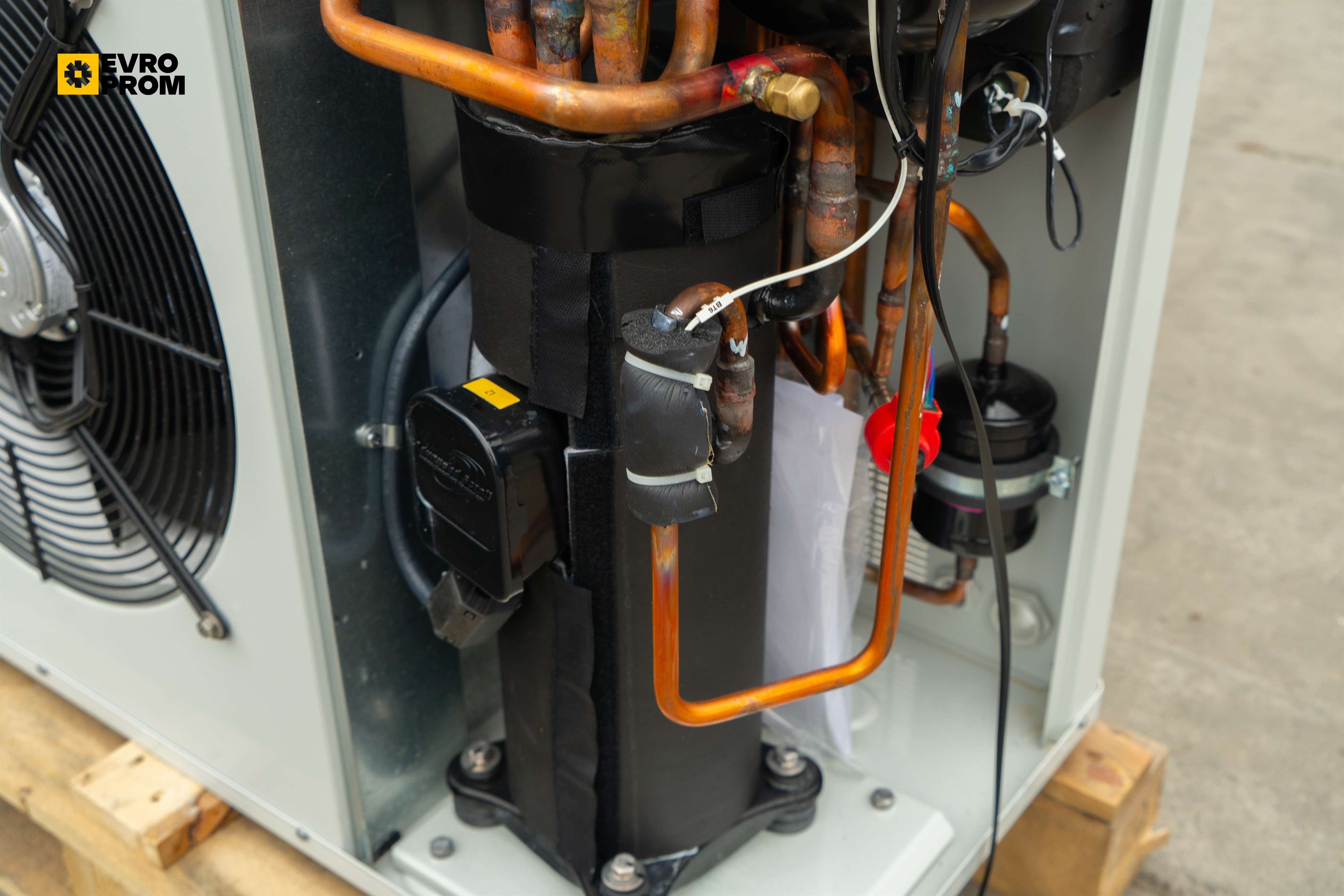 Chiller Climaveneta | 13.5/15.3 kW | 2024 | Nuovo in vendita - foto 8