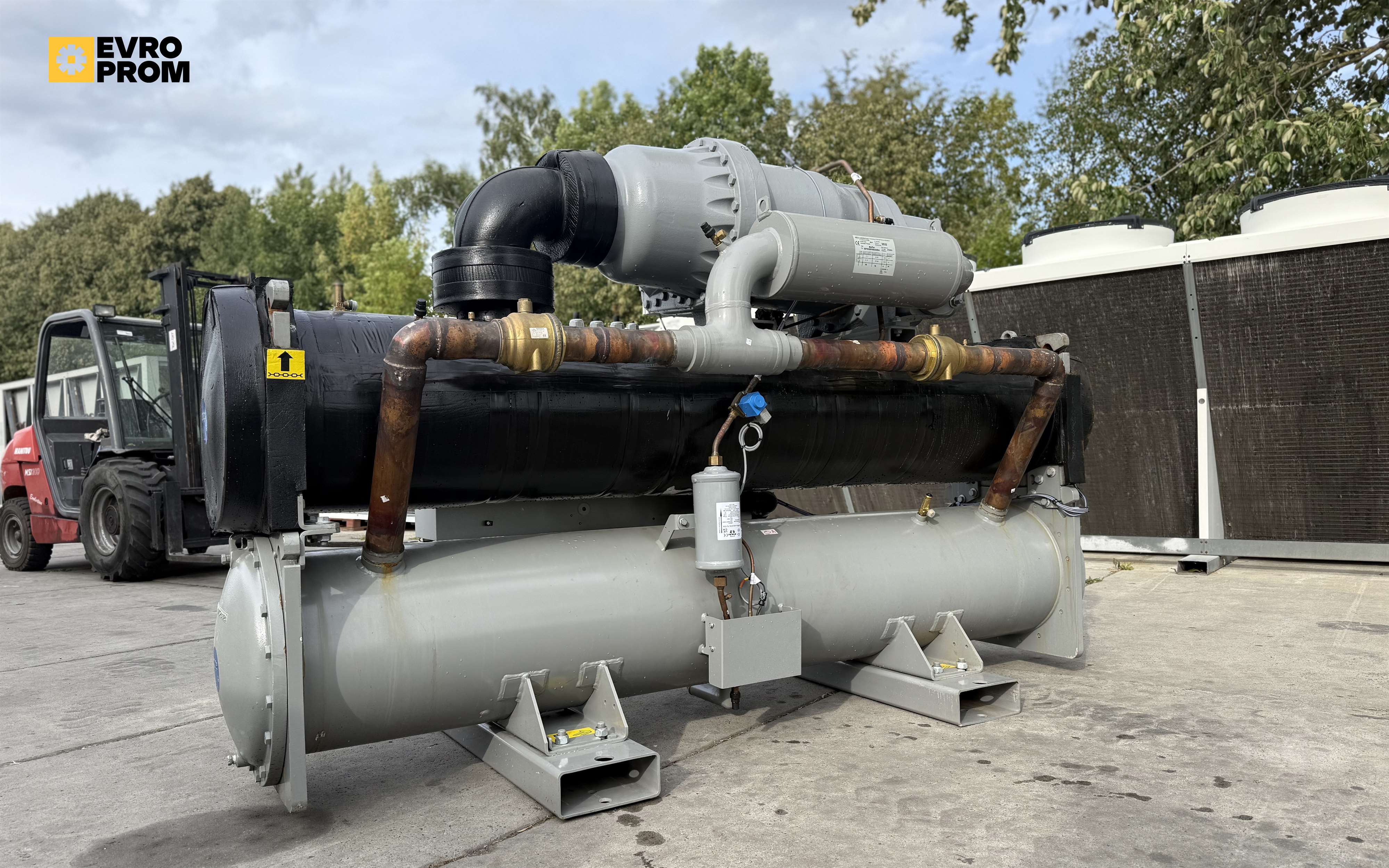 Watercooled chiller Carrier | 476 kW | Usato | Garanzia in vendita - foto 4