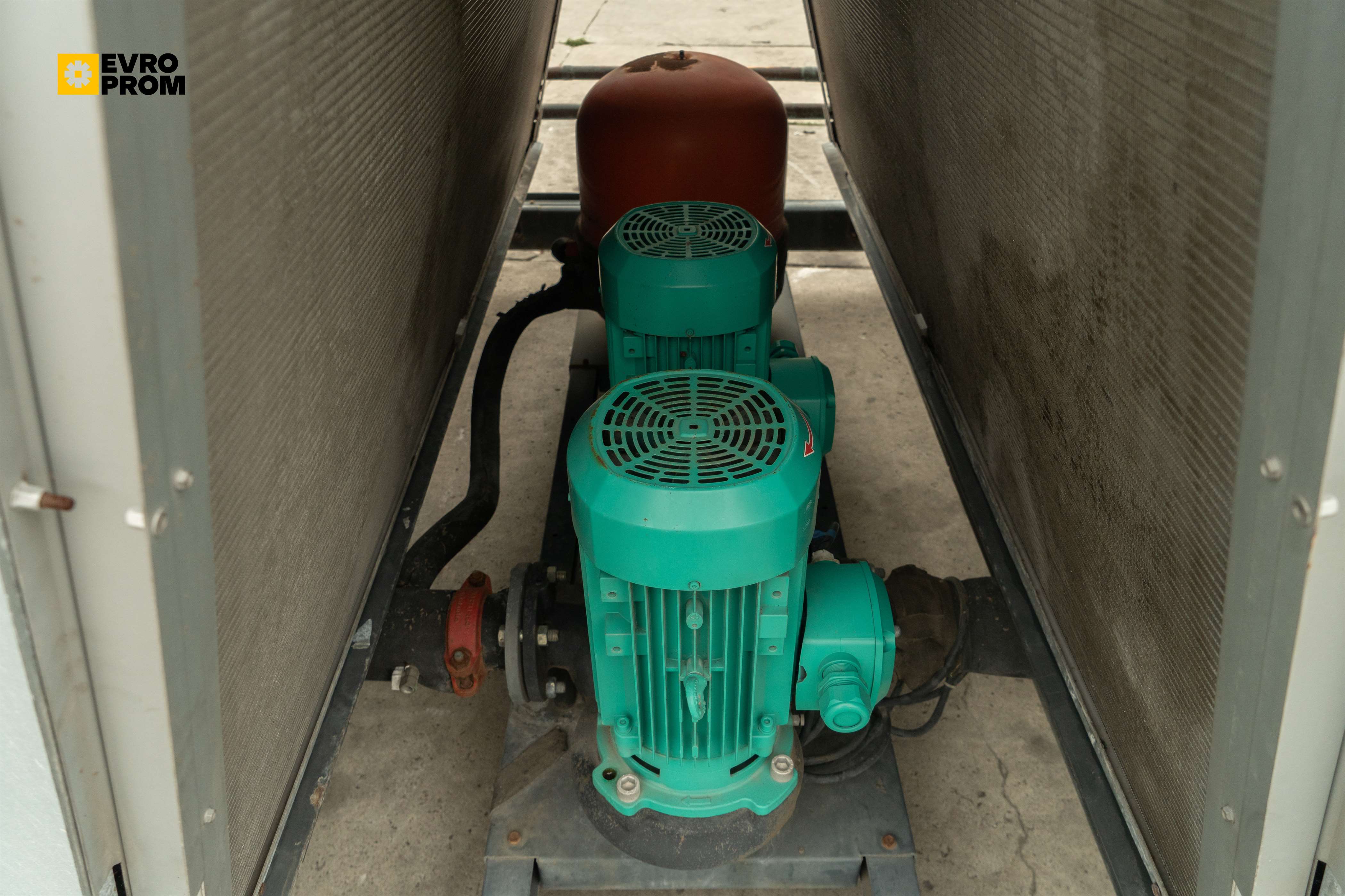 Air cooled chiller Lennox | 420 kW | Usato | Garanzia in vendita - foto 10