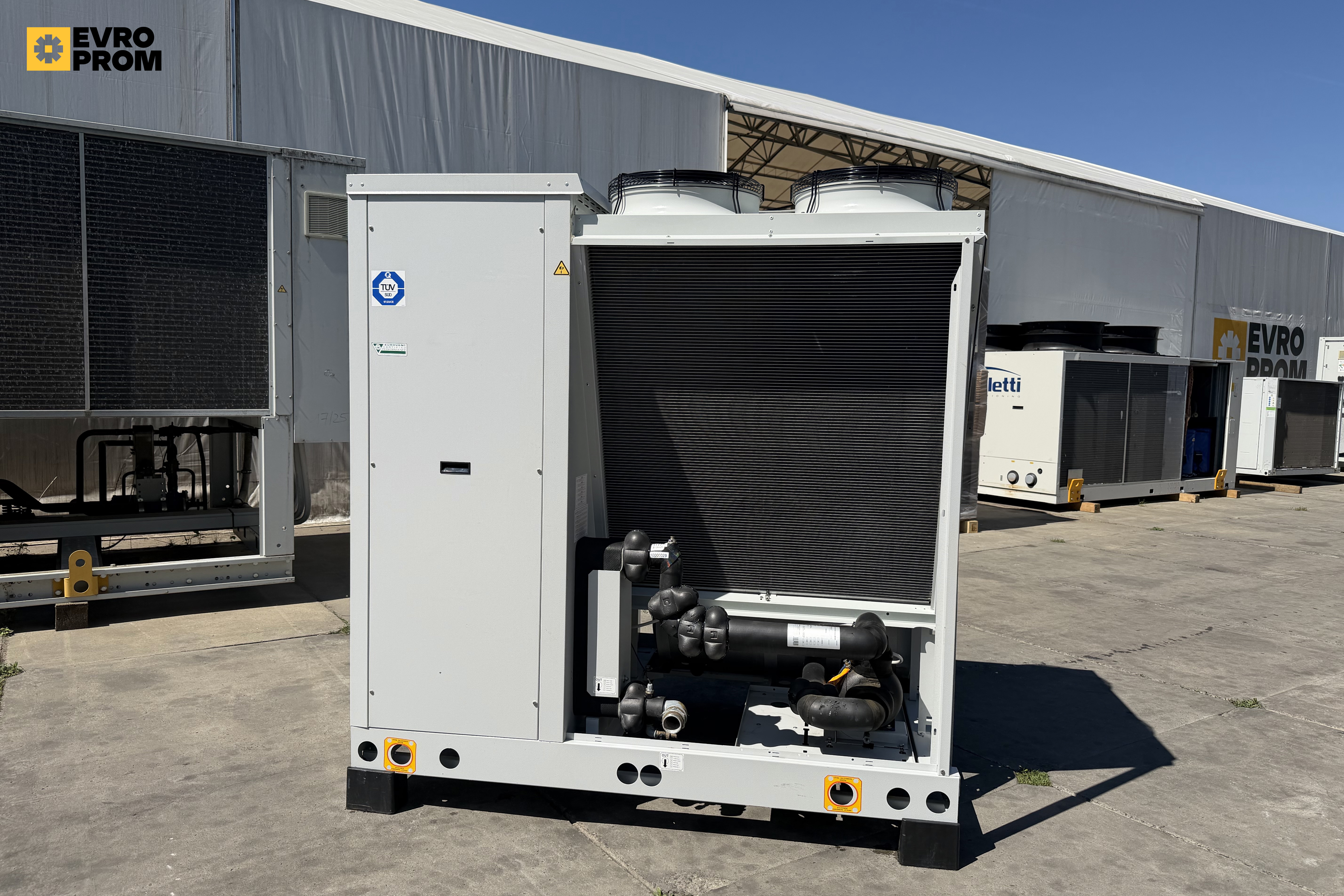 Aircooled chiller Climaveneta 52 kW | inverter | Nuovo in vendita - foto 2