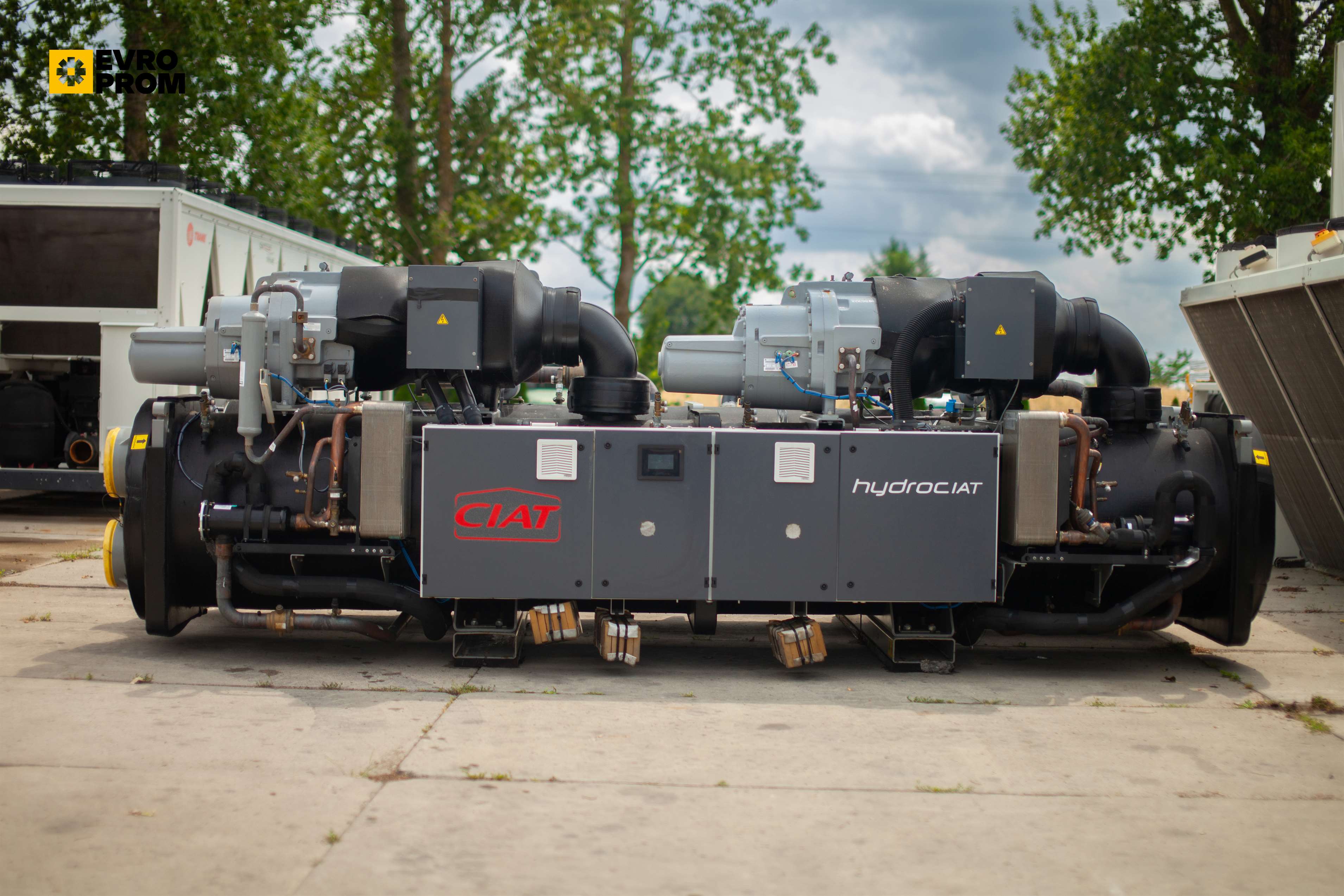 Chiller/Pompa di calore CIAT | 1736/1964 kW | Nuovo in vendita - foto 2