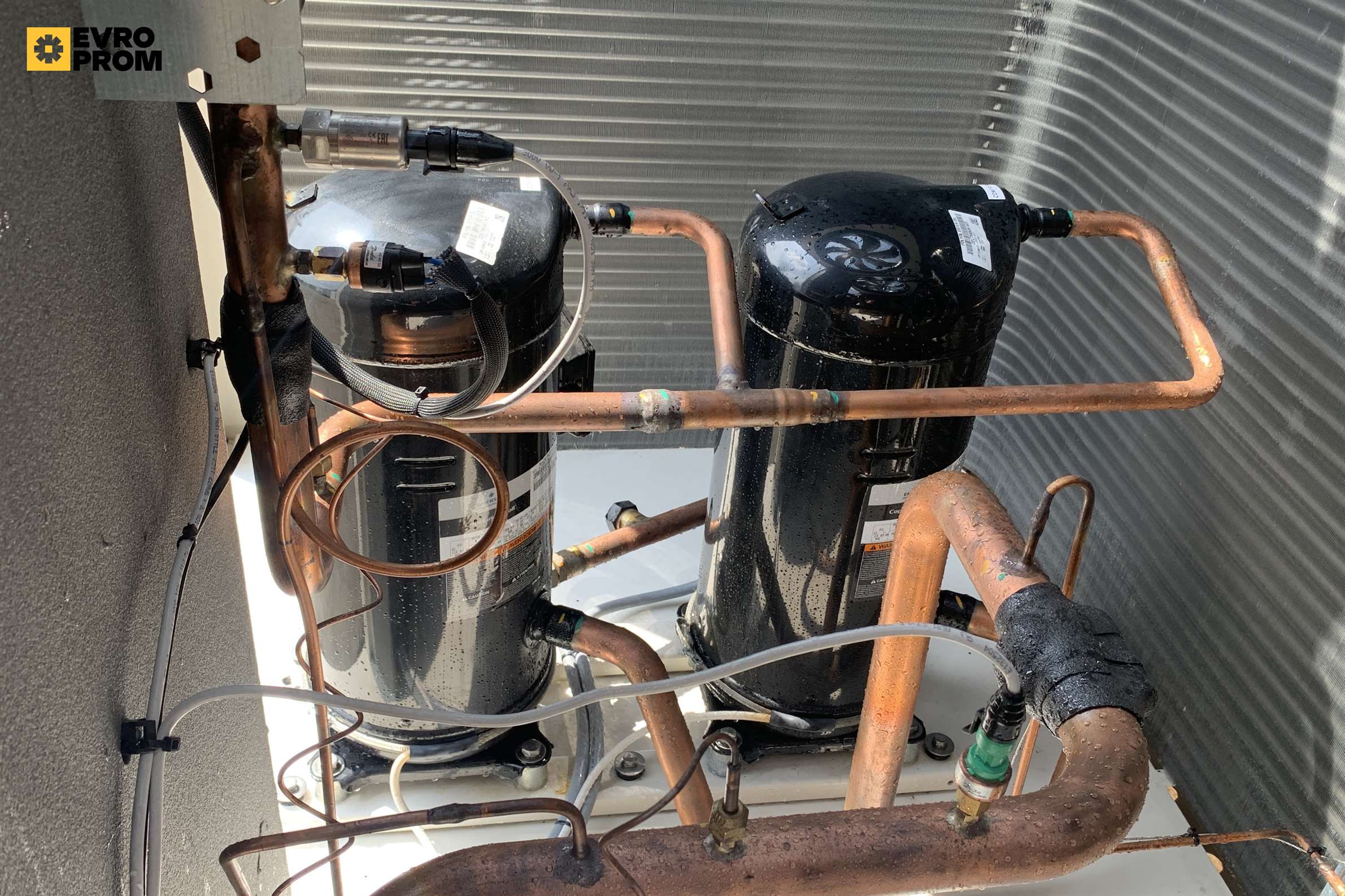 Chiller York aircooled | 75,1 kW | 2022 Nuovo in vendita - foto 8