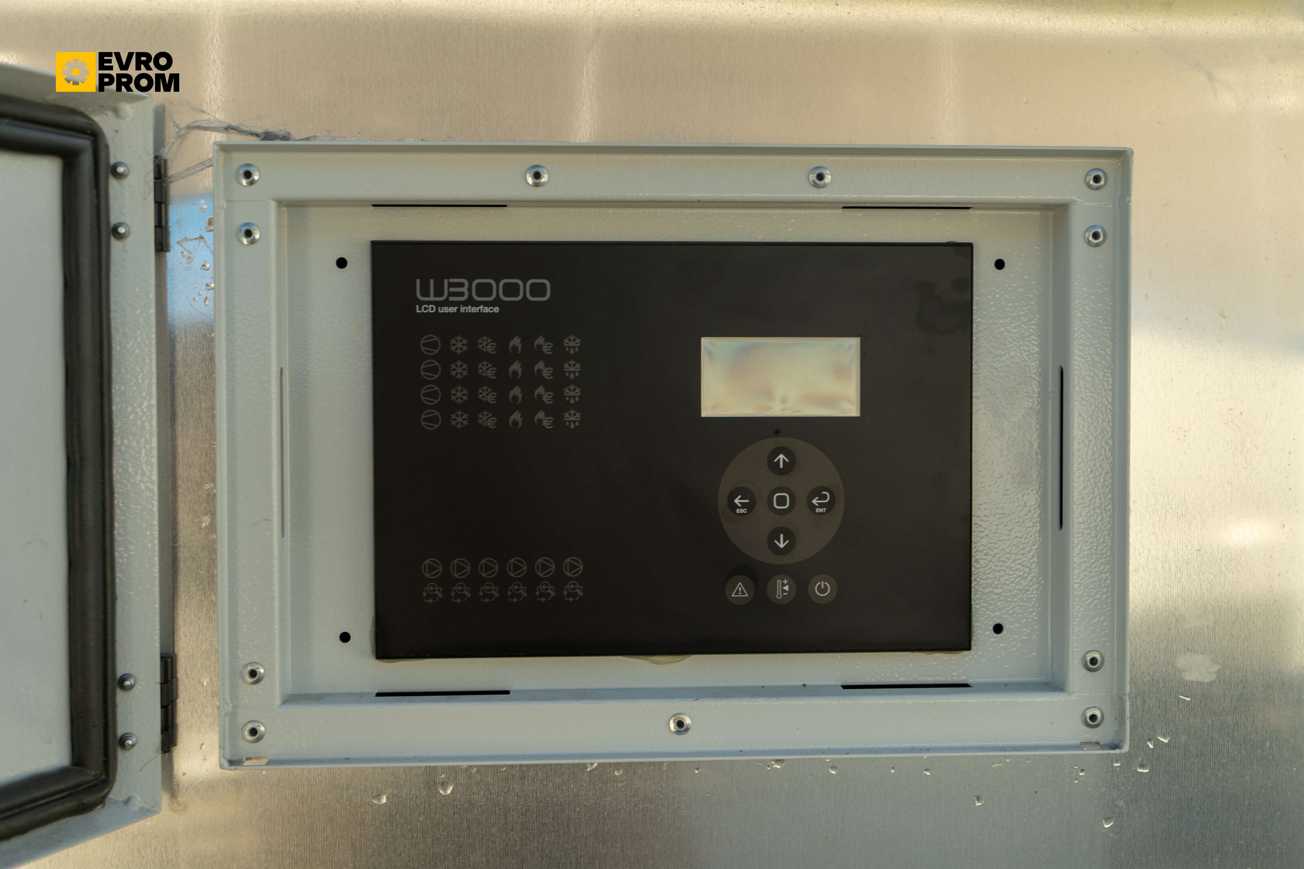 Chiller CLIMAVENETA | 159,7/178 kW | Garanzia | Nuovo in vendita - foto 10
