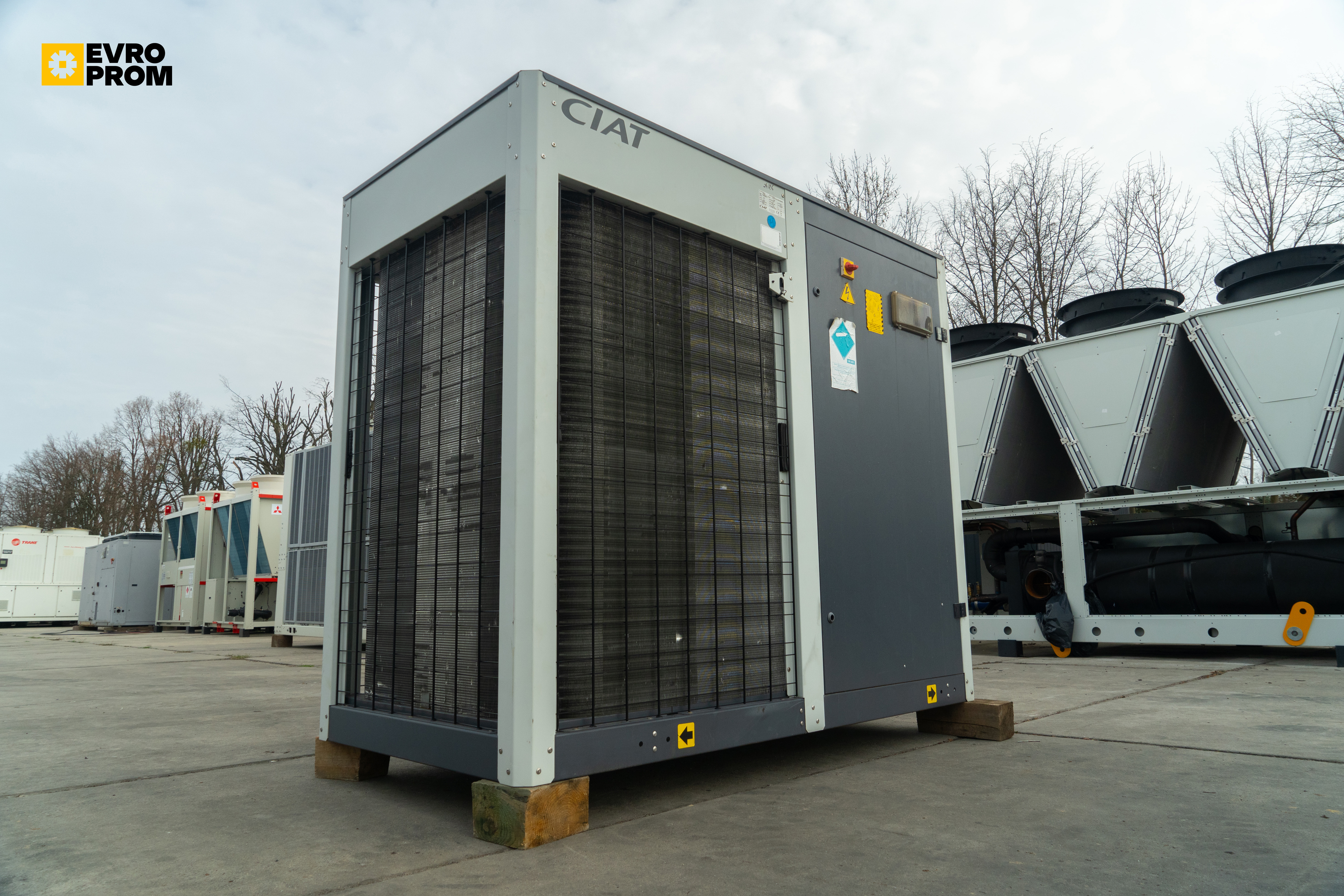 Chiller CIAT 61/64 kW | pompa di calore | Garanzia in vendita - foto 1