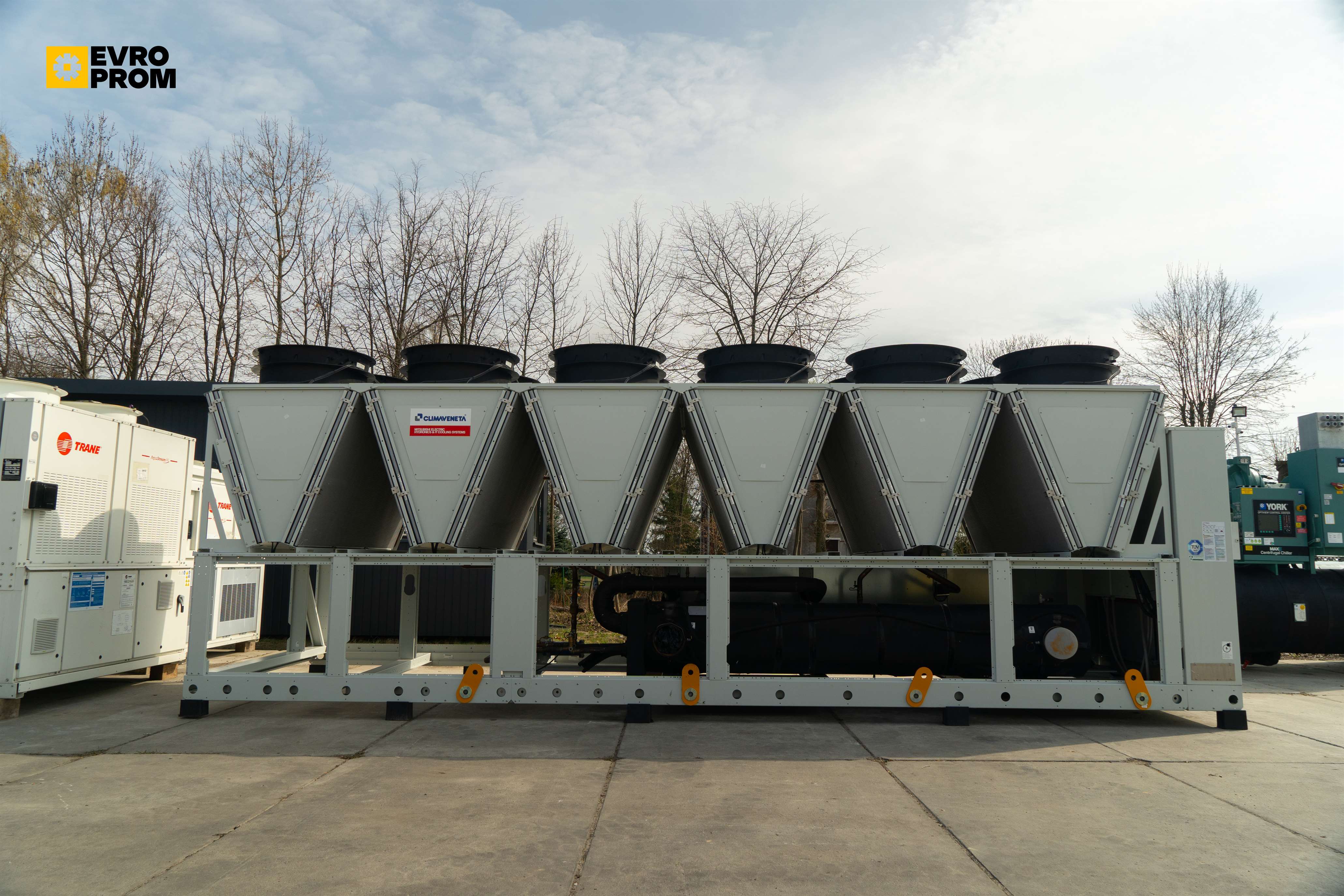 Chiller CLIMAVENETA | 657 kW | 2023 | Garanzia | Nuovo in vendita - foto 6