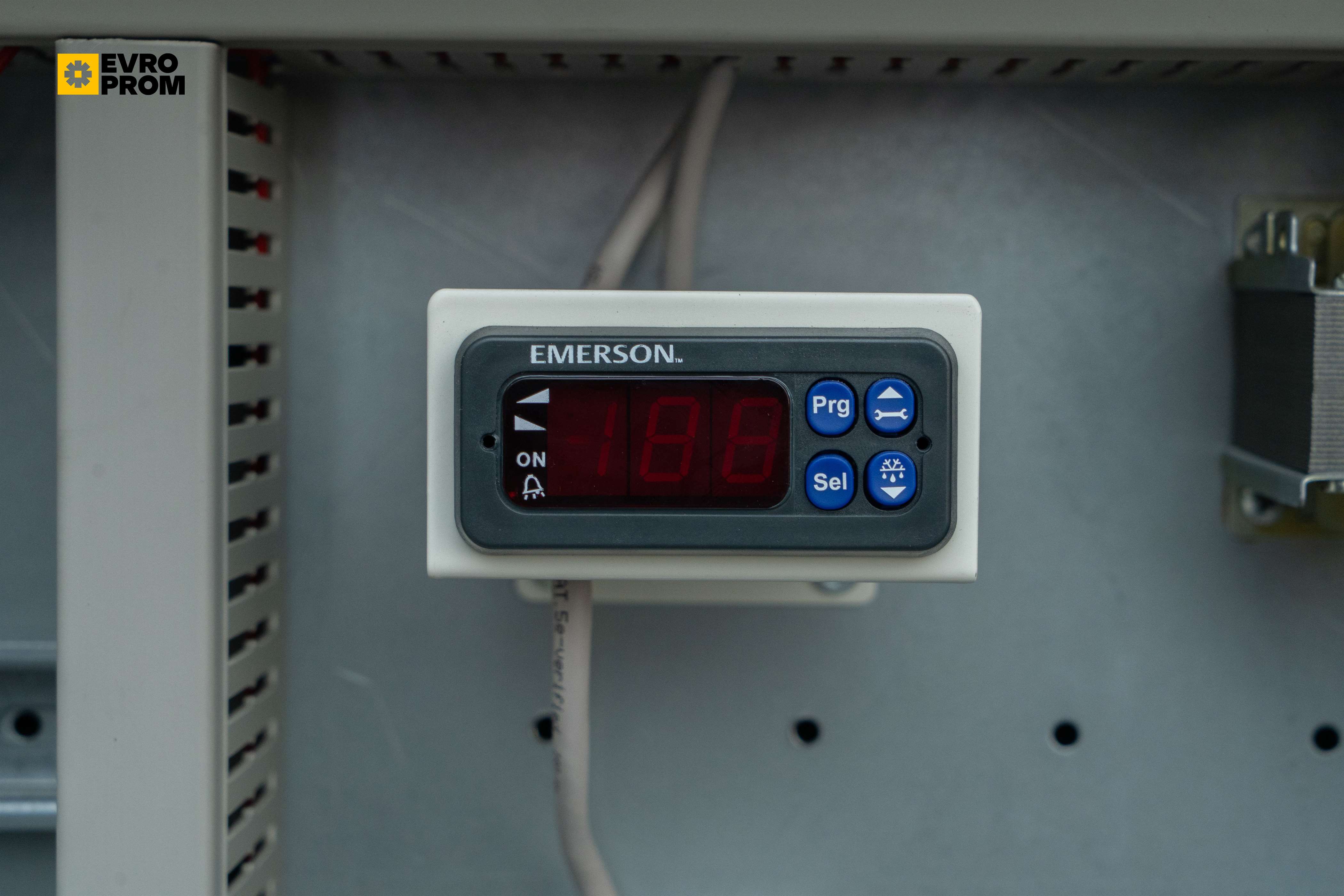 Chiller Aermec | 634 kW | R410A | Usato | Garanzia in vendita - foto 10