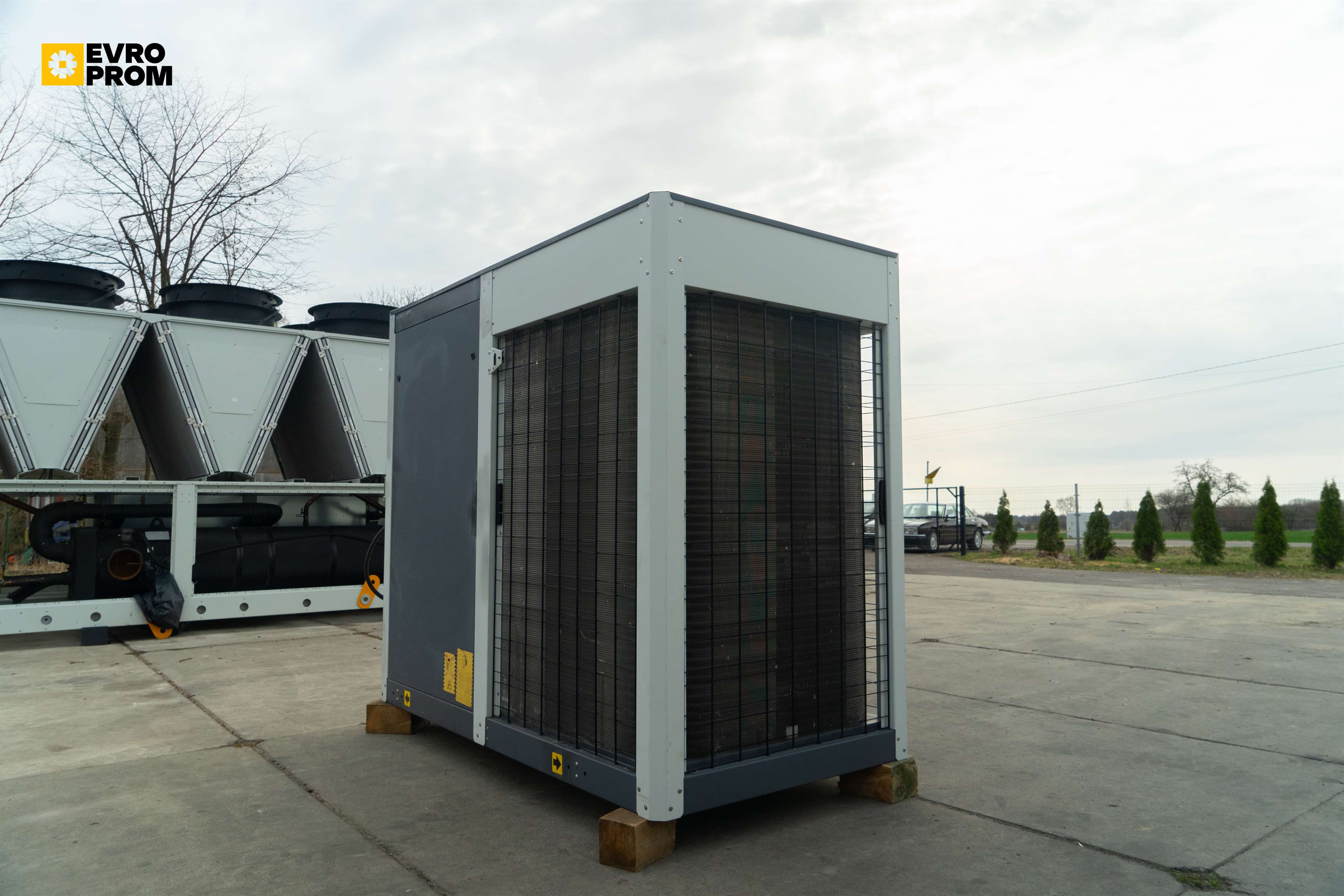 Chiller CIAT 61/64 kW | pompa di calore | Garanzia in vendita - foto 2