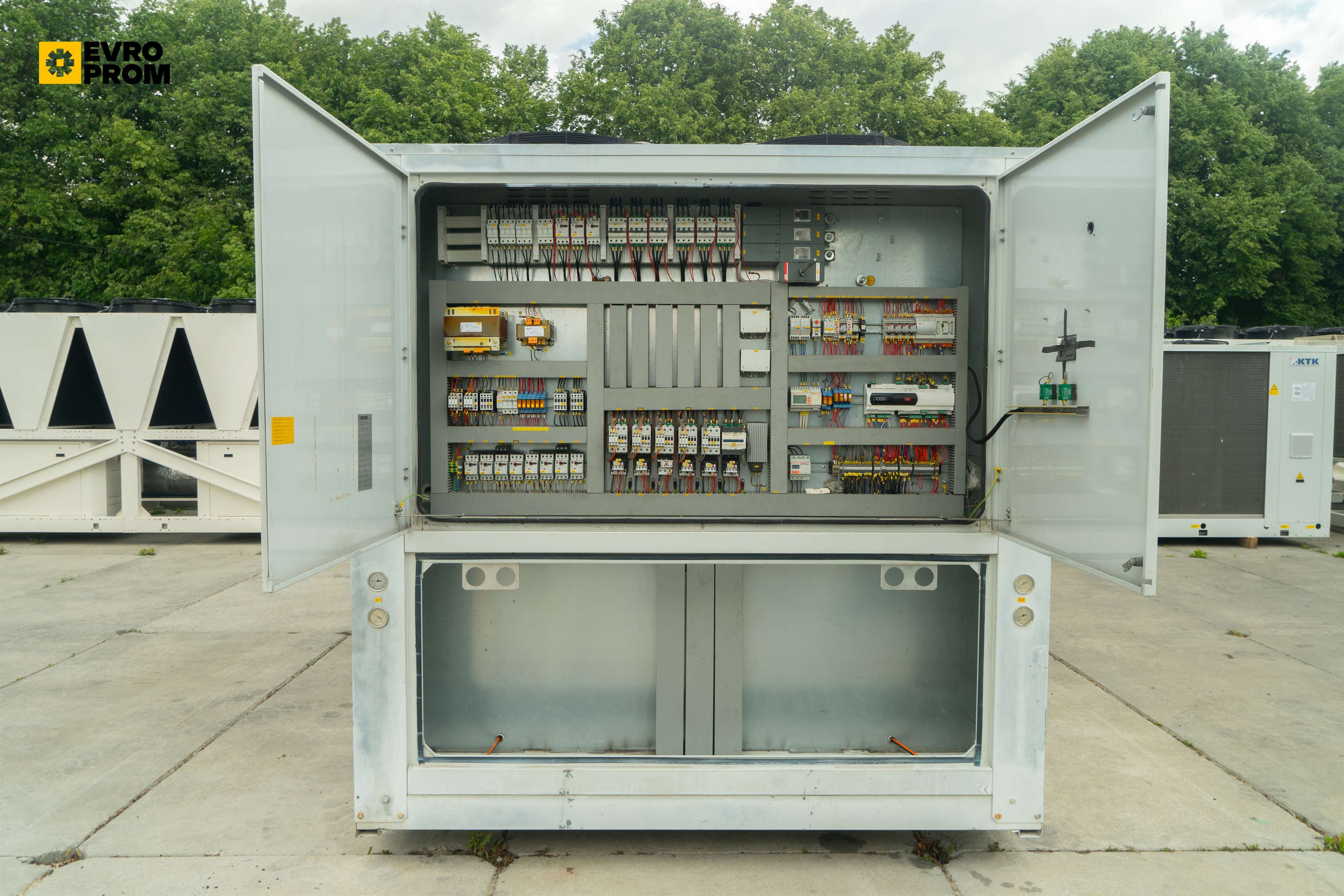 Chiller Emicon 488/570 kW | pompa di calore | Garanzia in vendita - foto 7