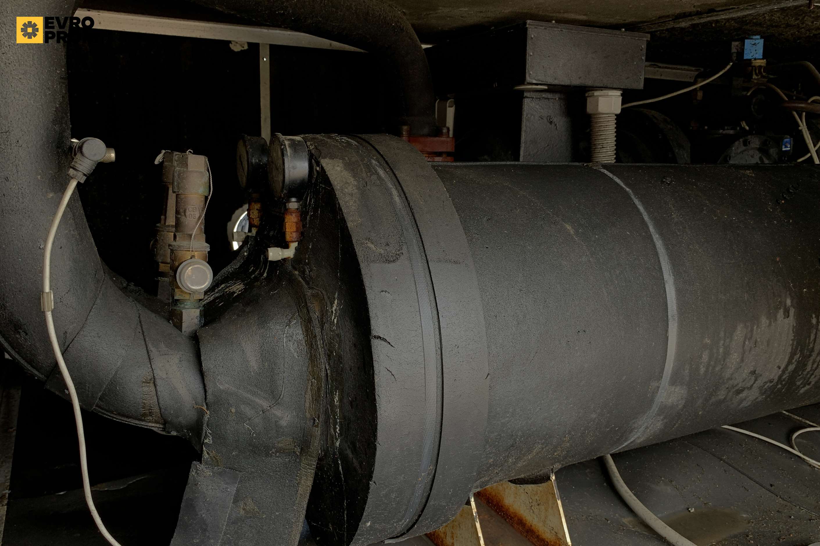Air cooled chiller McQuay | 605 kW | Usato | Garanzia in vendita - foto 11
