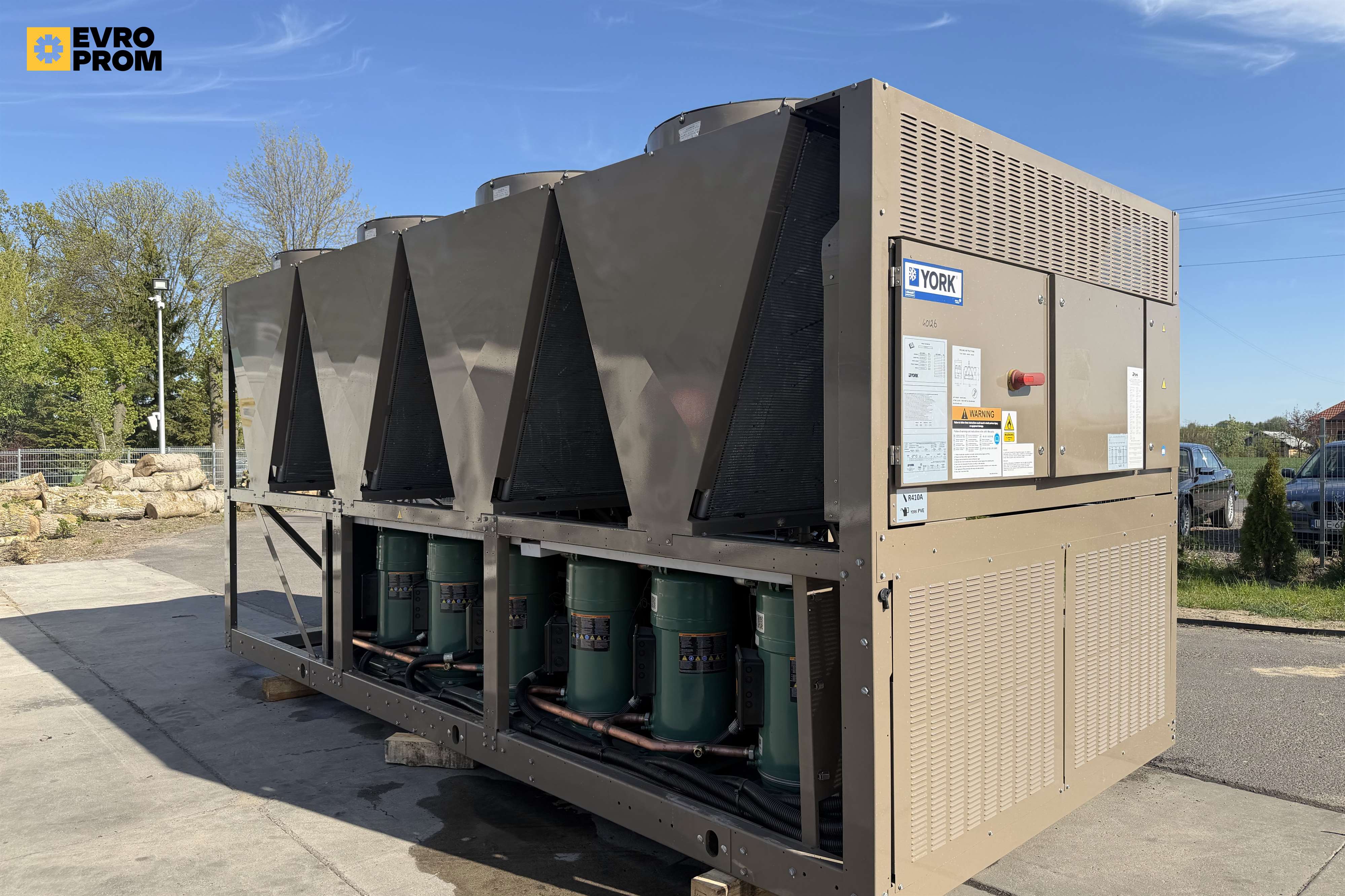 Air cooled chiller York | 520 kW | 2023 | Nuovo in vendita - foto 7