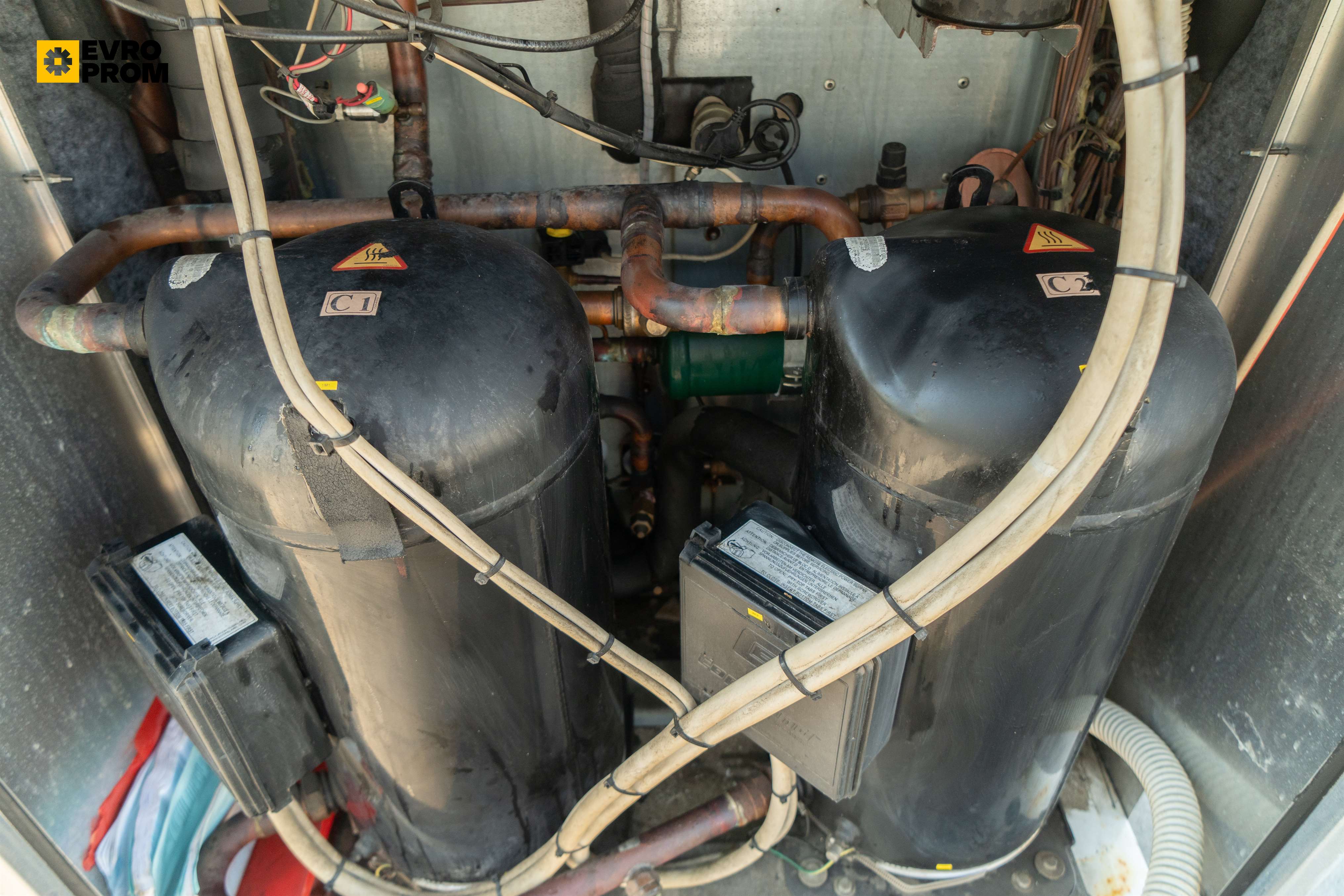 Chiller Climaveneta 127/144 kW | pompa di calore in vendita - foto 10
