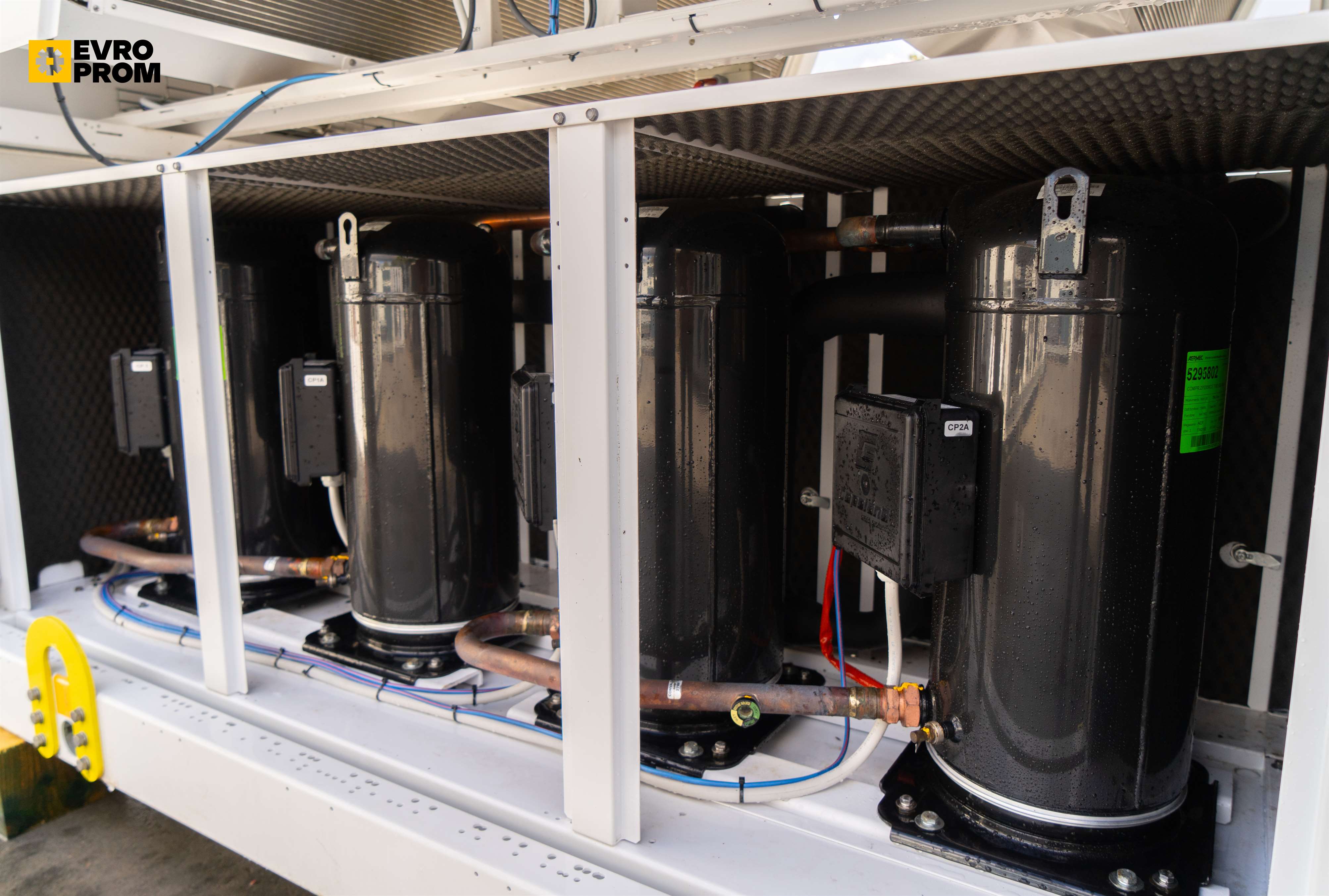 Air cooled chiller Aermec | 217 kW | 2019 | Nuovo in vendita - foto 8