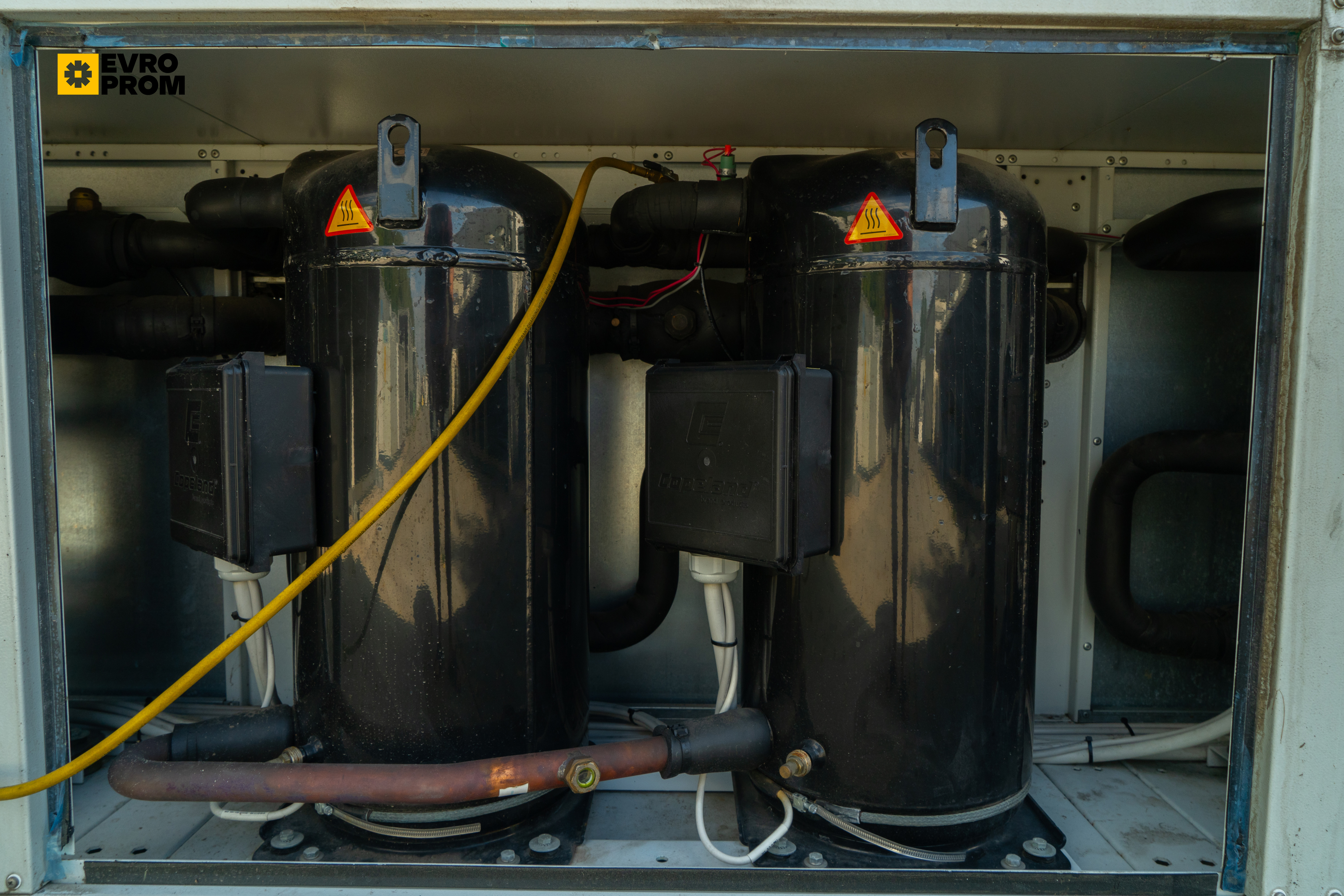 Chiller Climaveneta 746 kW | R410A | Usato | Garanzia in vendita - foto 8