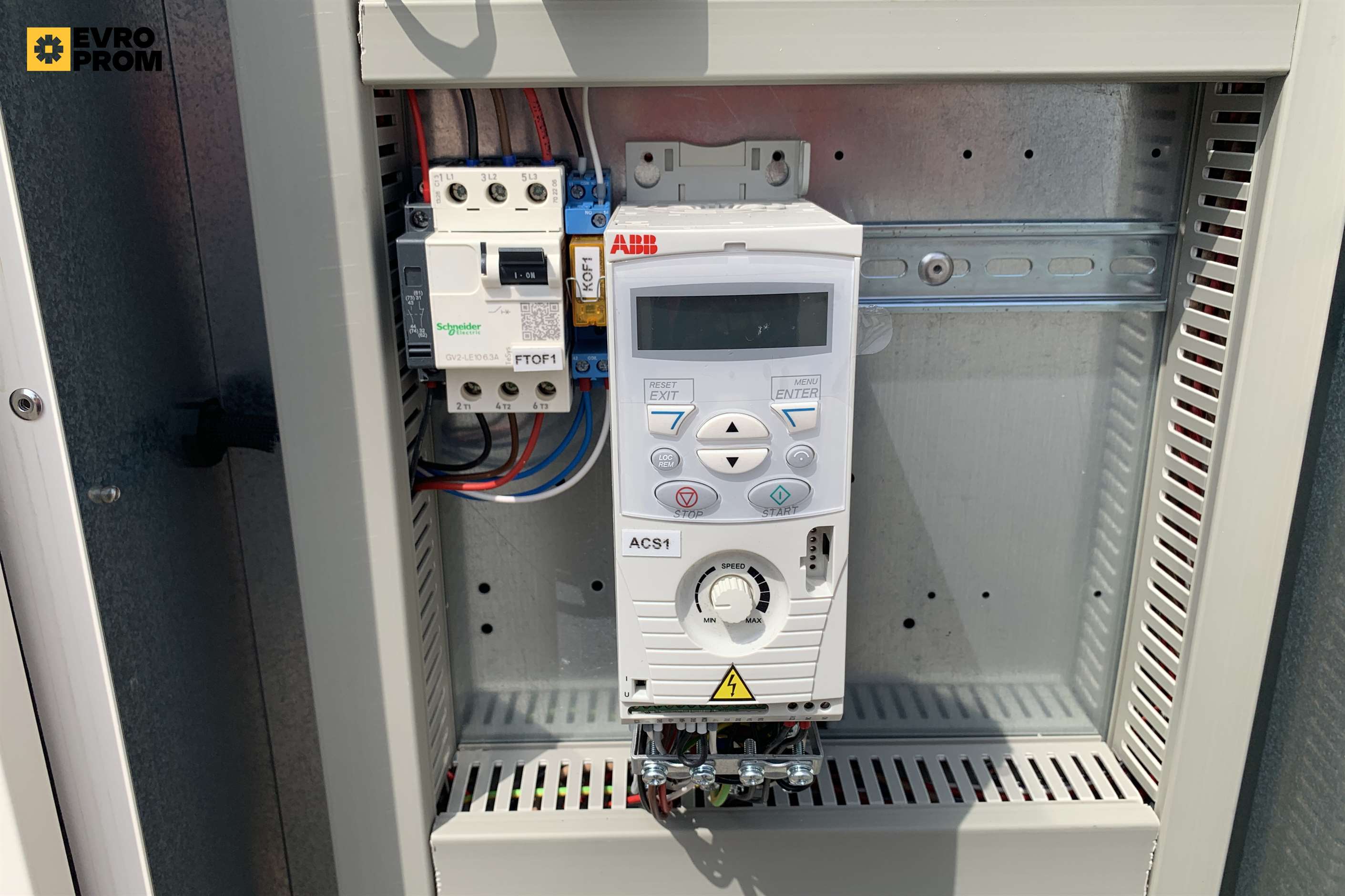 Chiller York aircooled | 75,1 kW | 2022 Nuovo in vendita - foto 12