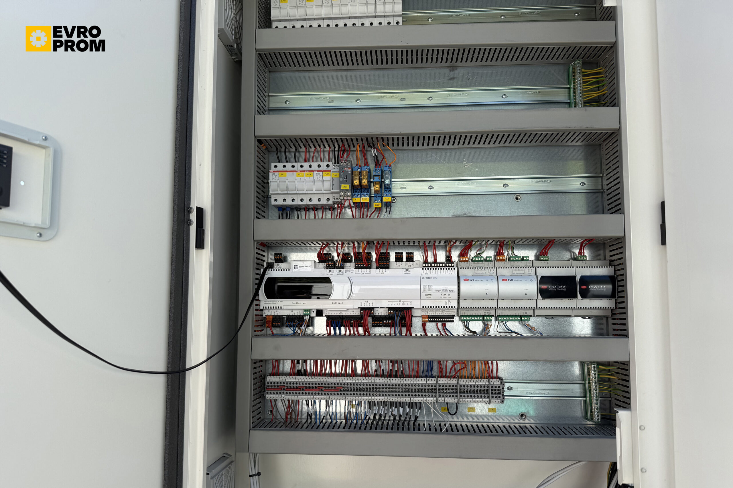 Chiller SYSTEMAIR | 443 kW | 2023 | Garanzia | Nuovo in vendita - foto 9