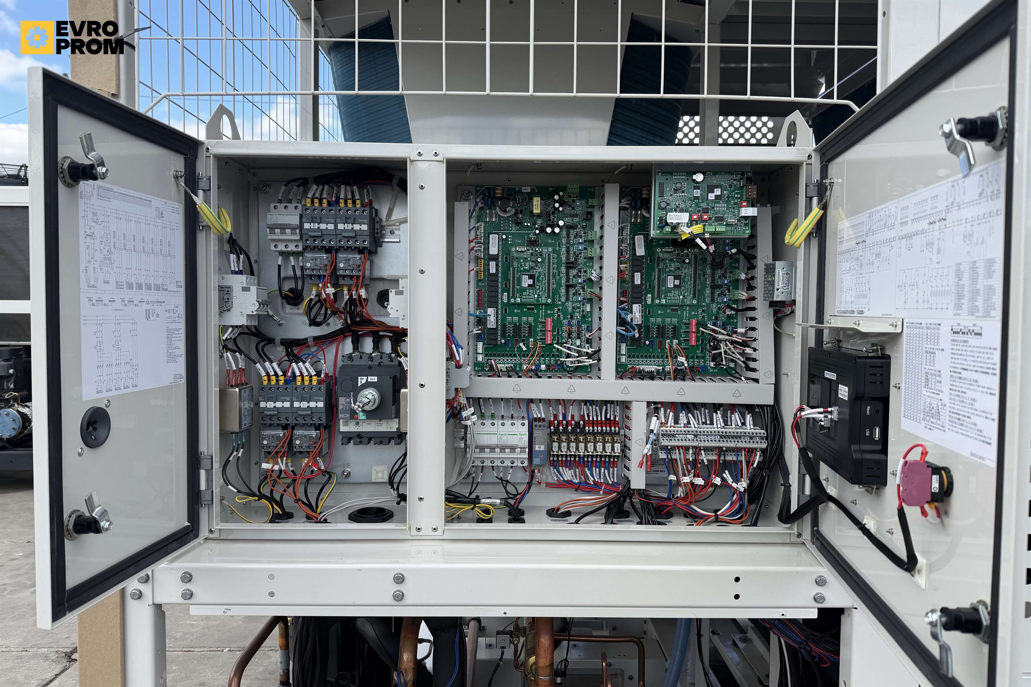 Chiller York 159/160 kW | pompa di calore | Nuovo in vendita - foto 10