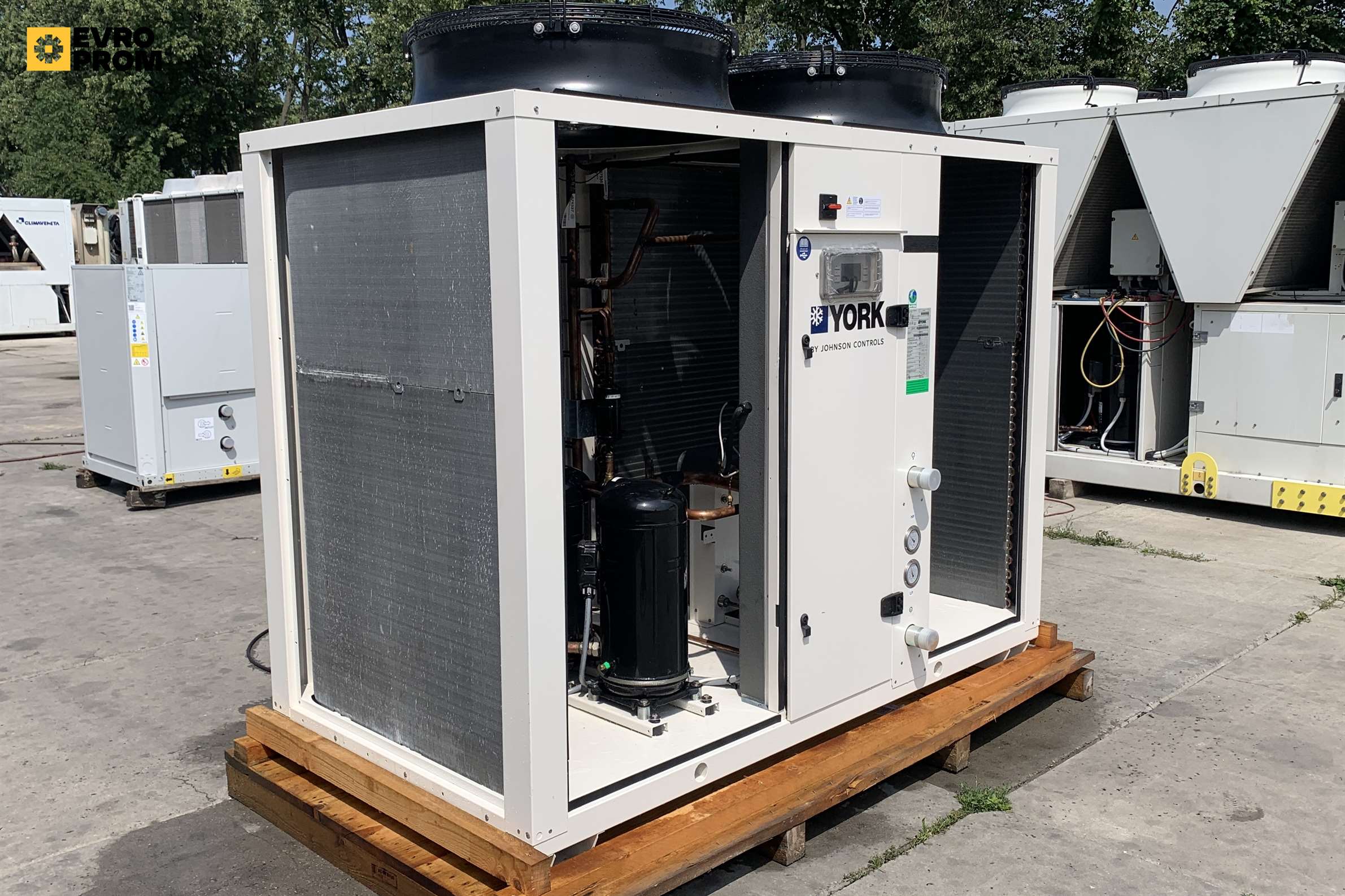 Chiller York aircooled | 75,1 kW | 2022 Nuovo in vendita - foto 5