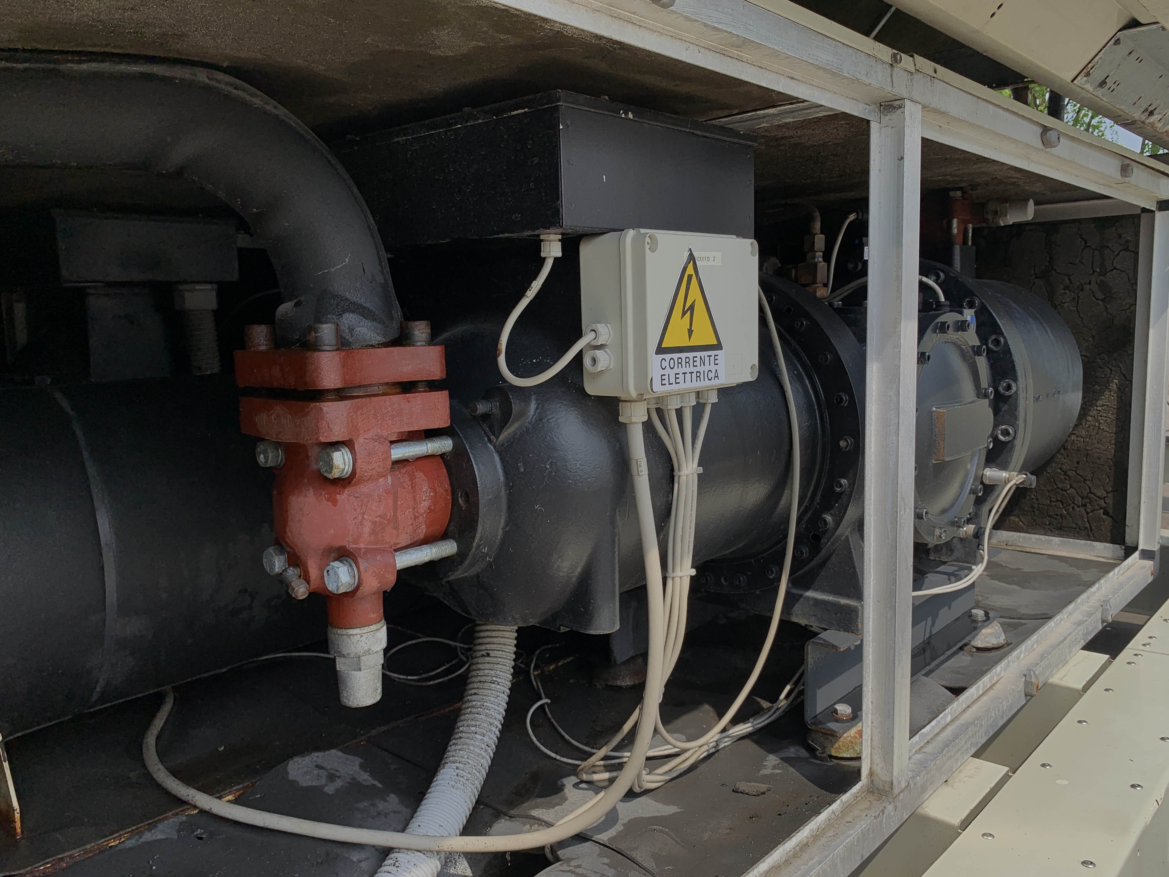 Air cooled chiller McQuay | 605 kW | Usato | Garanzia in vendita - foto 9