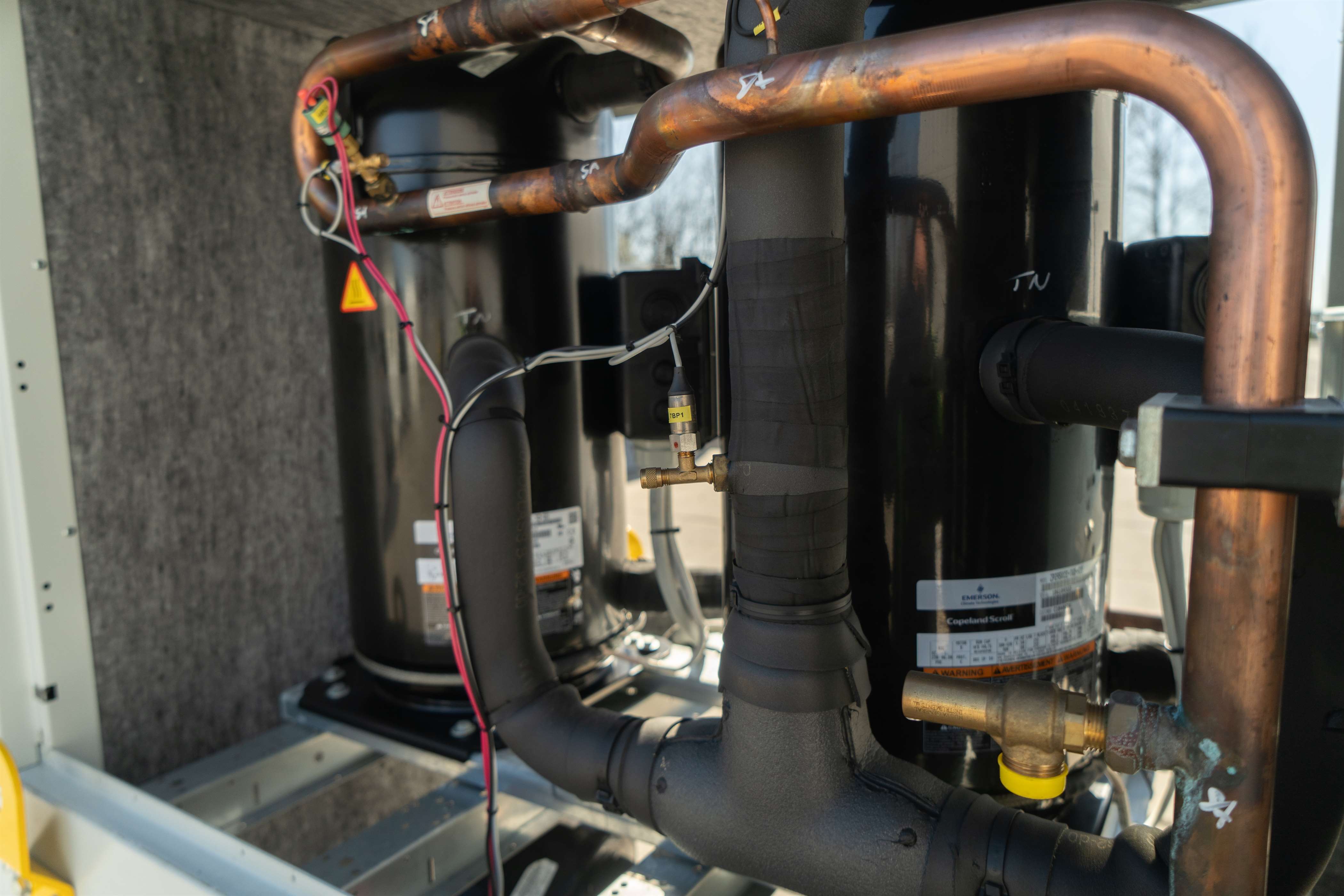 Water cooled chiller Climaveneta | 306/340 kW | Nuovo in vendita - foto 12