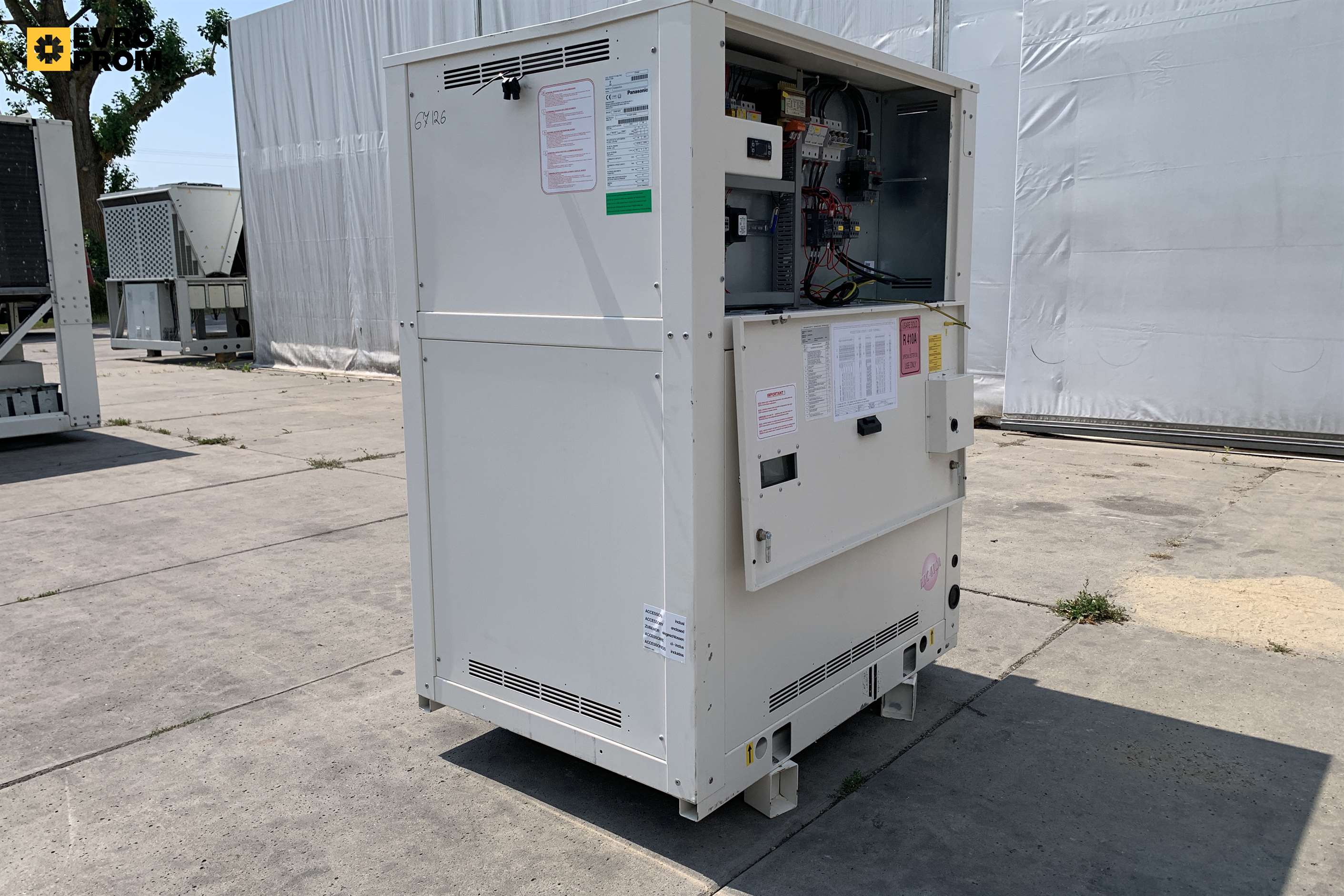 Water cooled chiller Panasonic | 77 kW | 2024 | Nuovo in vendita - foto 4