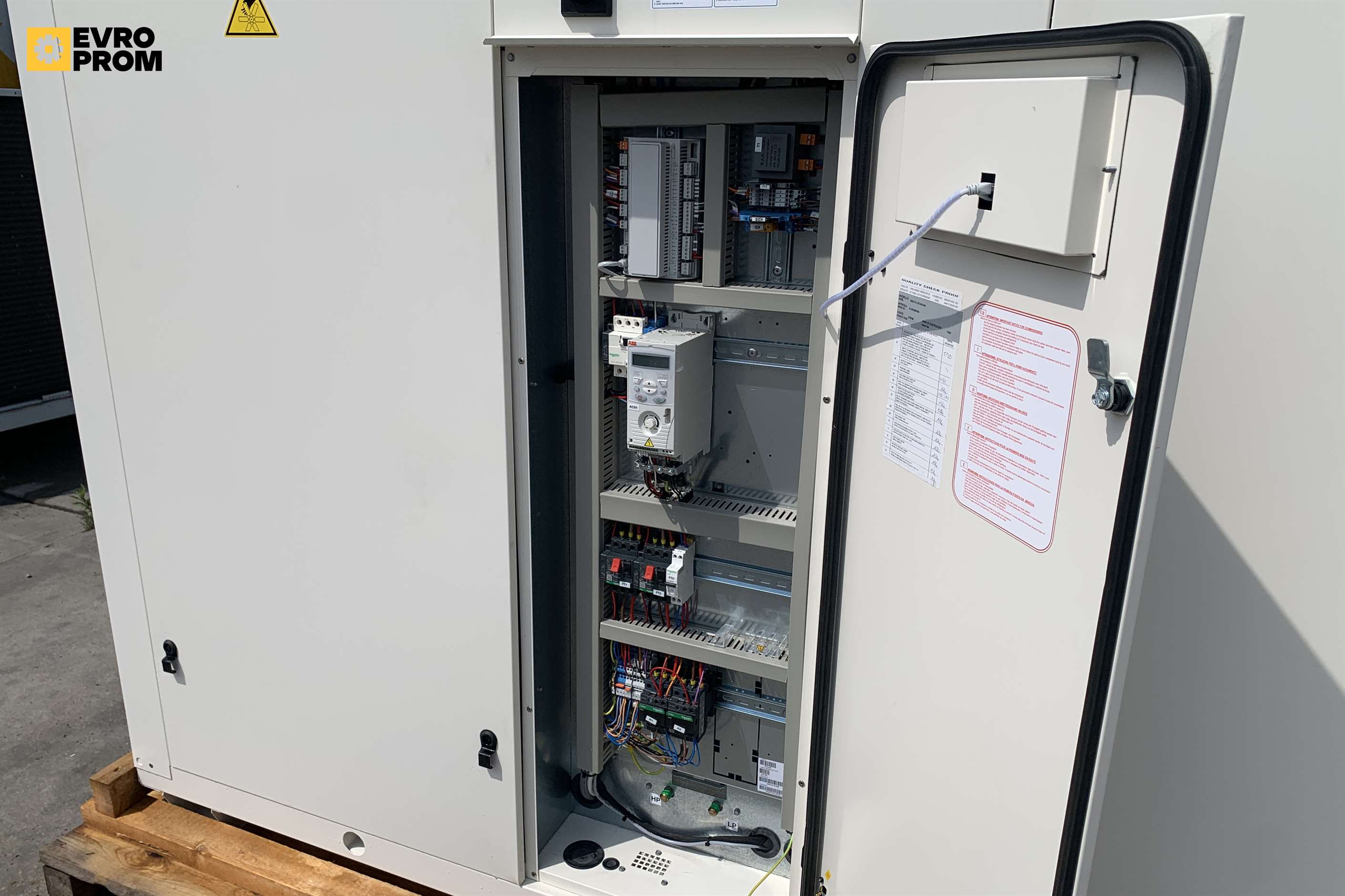 Chiller York aircooled | 75,1 kW | 2022 Nuovo in vendita - foto 10