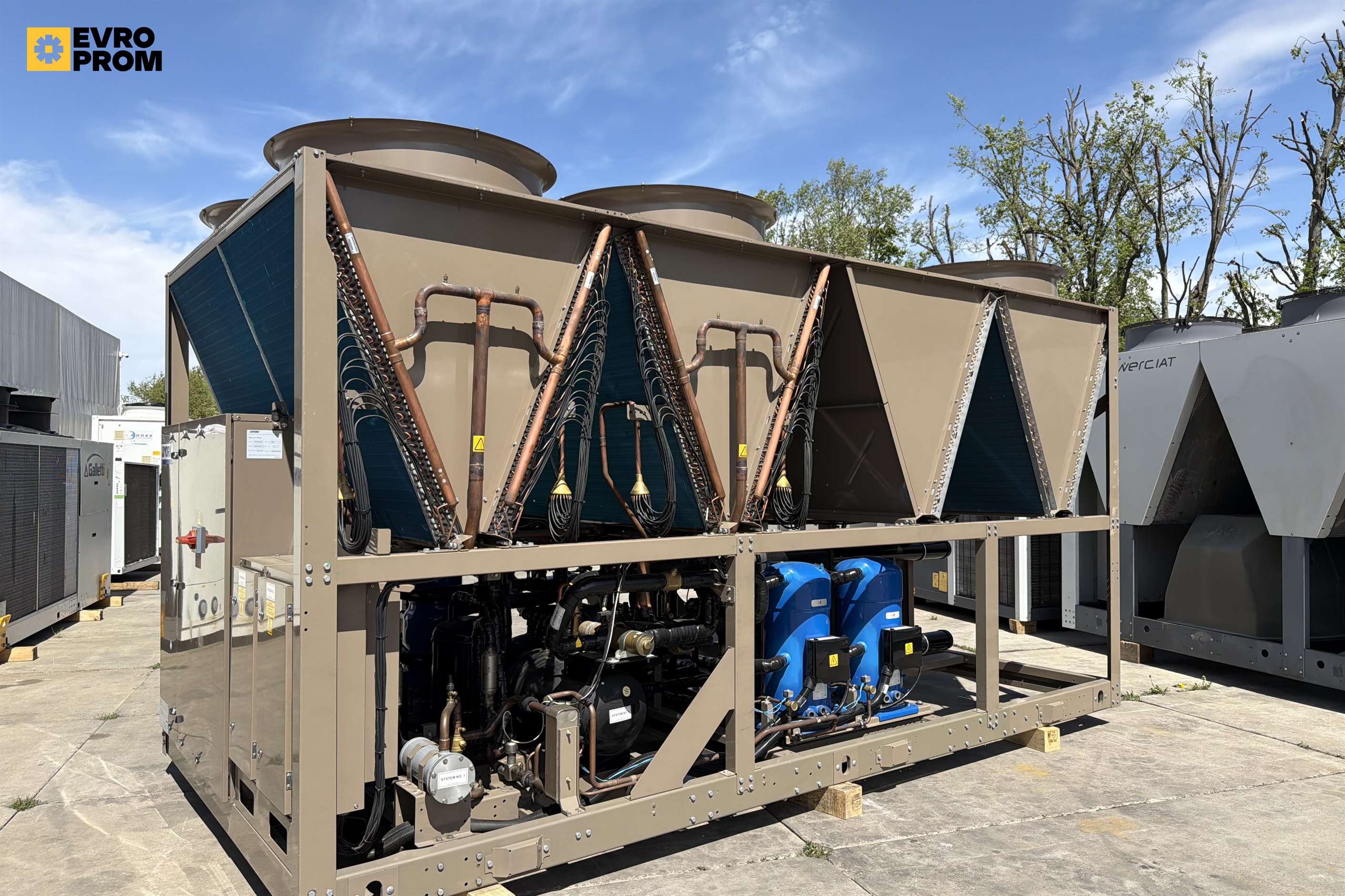 Chiller York 364/406 kW | pompa di calore | Nuovo in vendita - foto 5