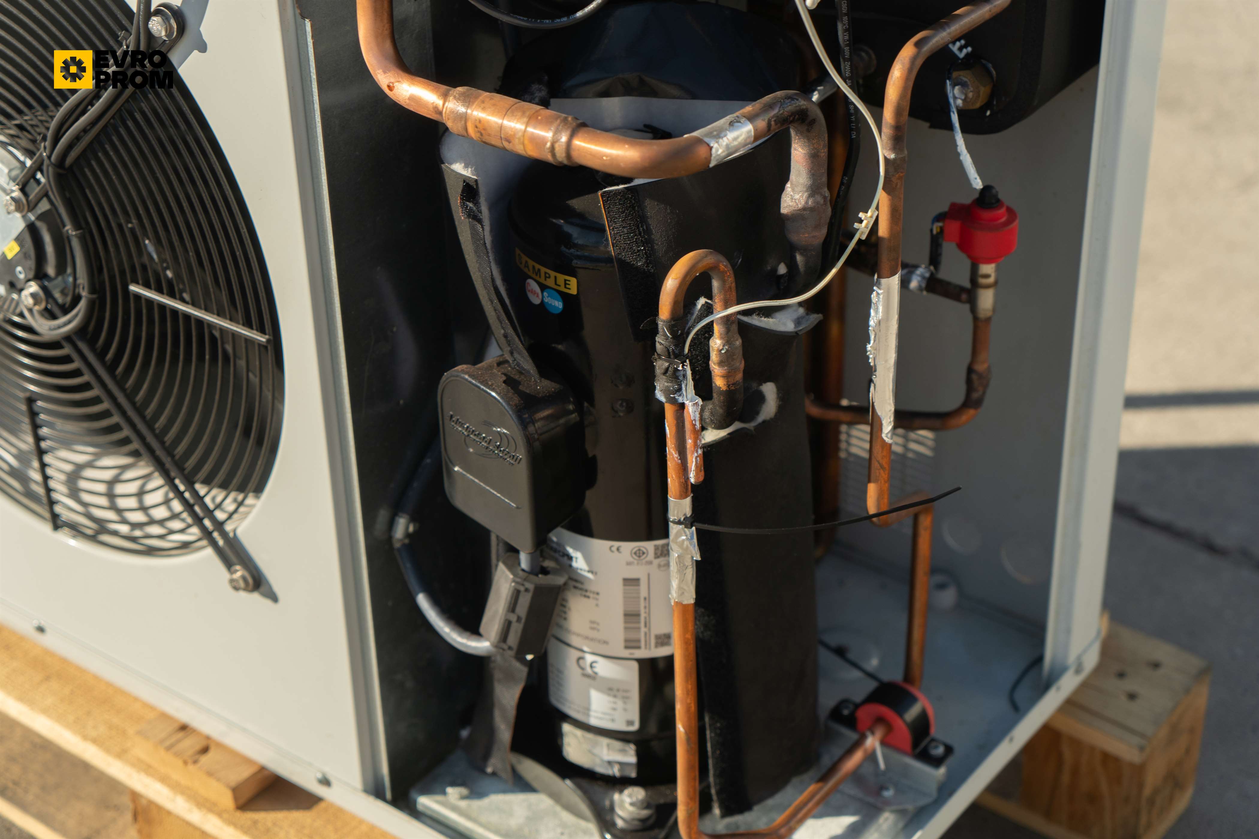 Chiller Climaveneta | 14.9 kW | inverter | 2023 | Nuovo in vendita - foto 9