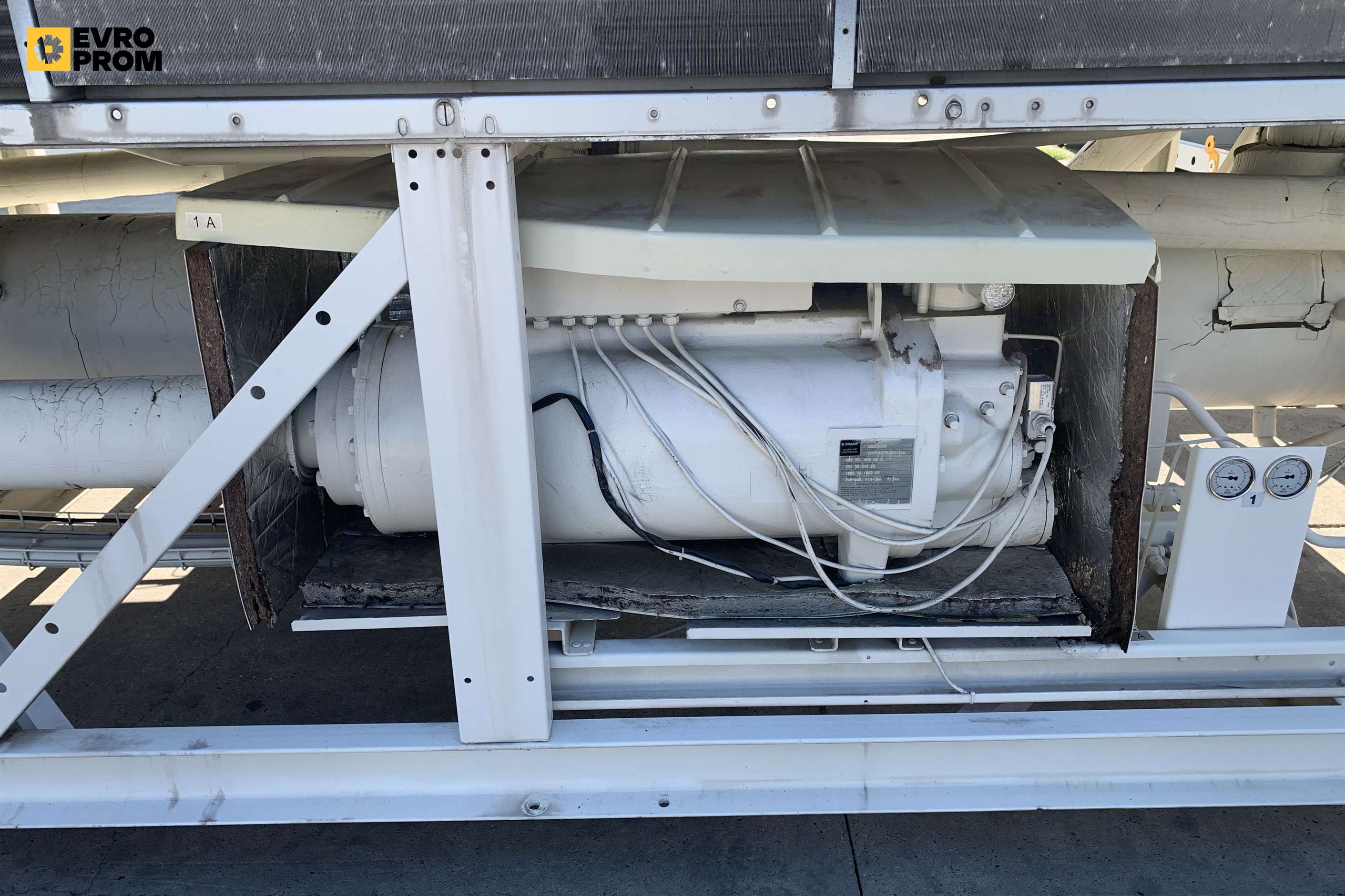 Trane screw chiller usato | 648 kW | Garanzia in vendita - foto 6
