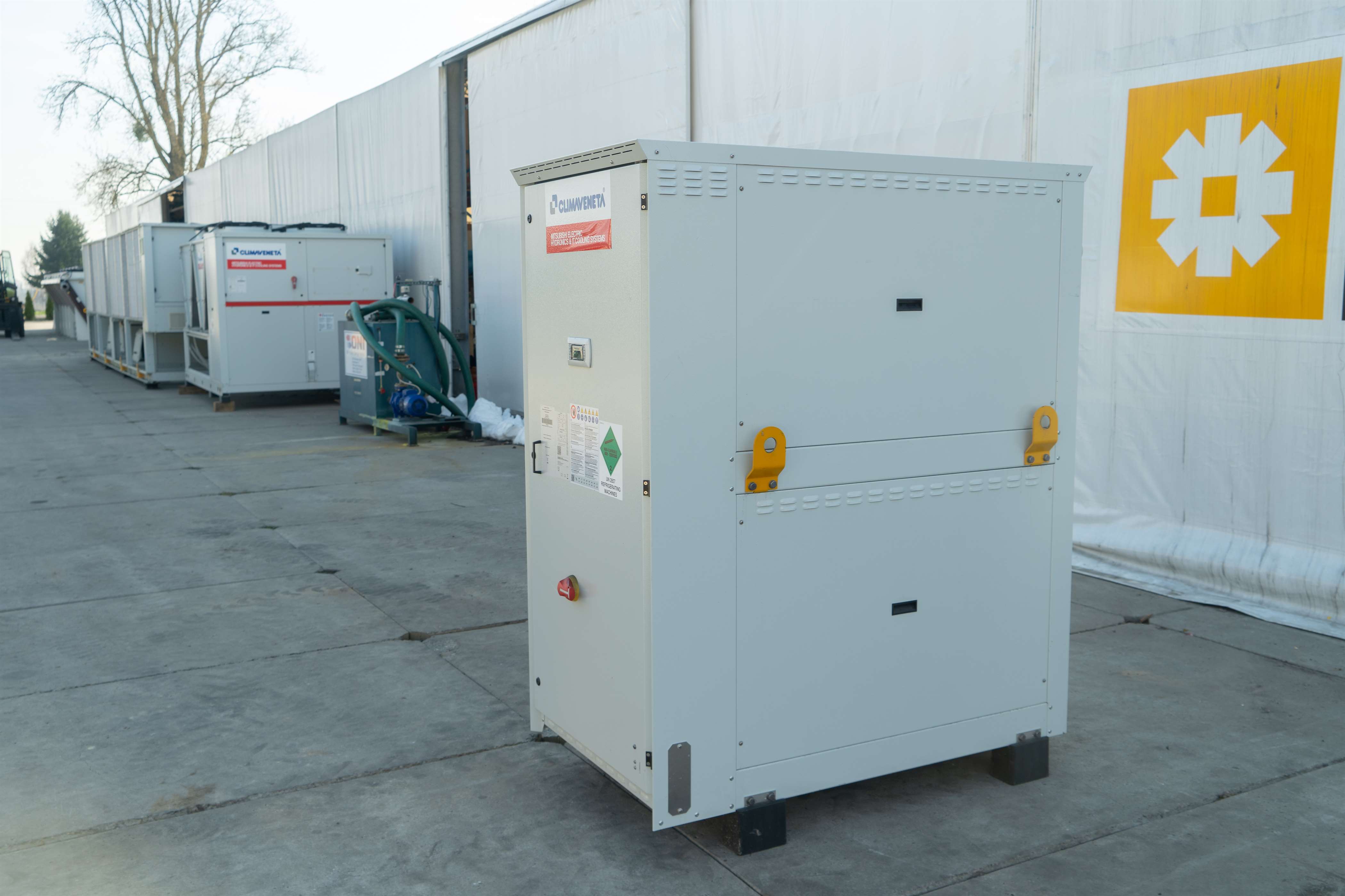 Climaveneta water cooled chiller | 123/137 kW | Nuovo in vendita - foto 4