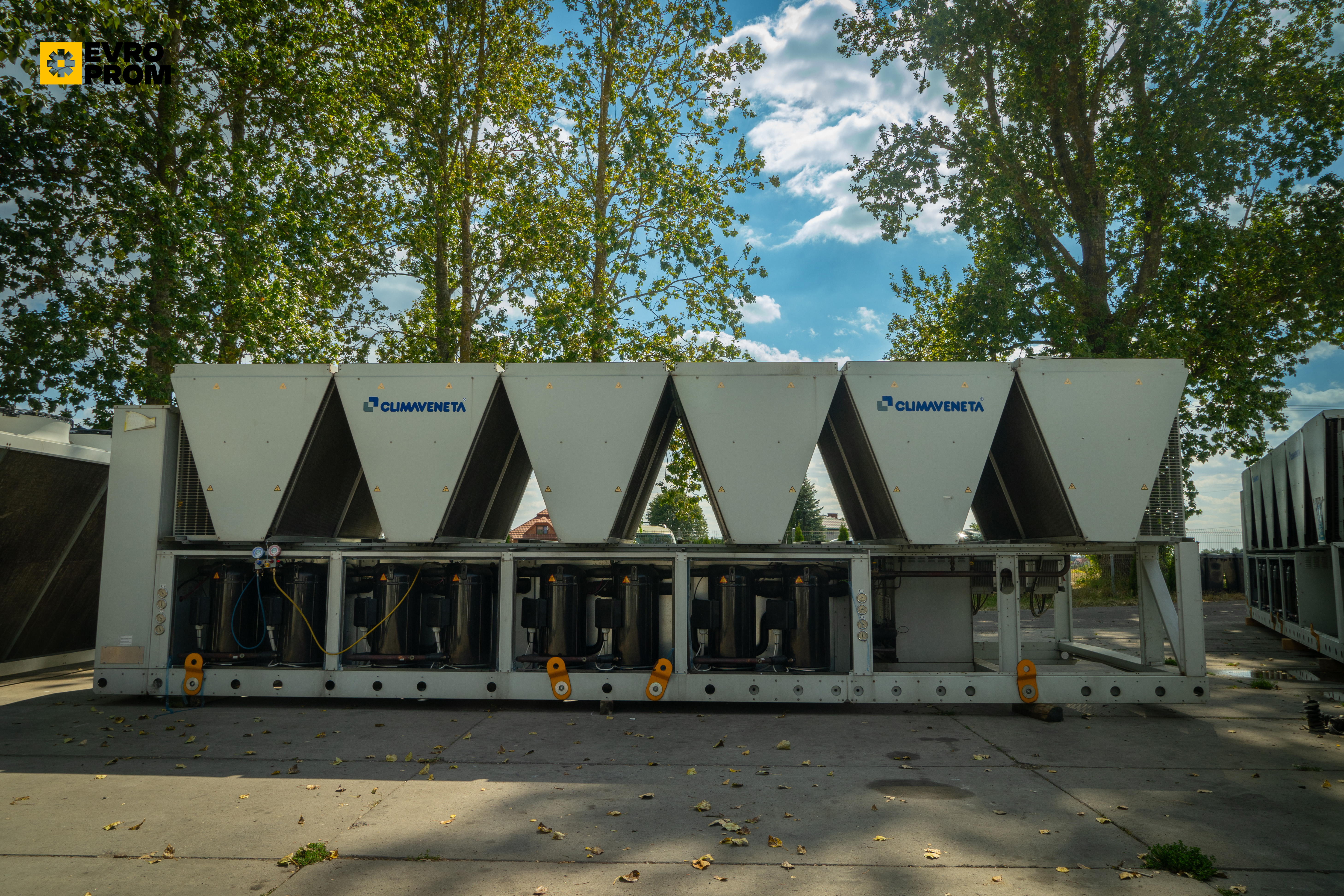 Chiller Climaveneta 746 kW | R410A | Usato | Garanzia in vendita - foto 3