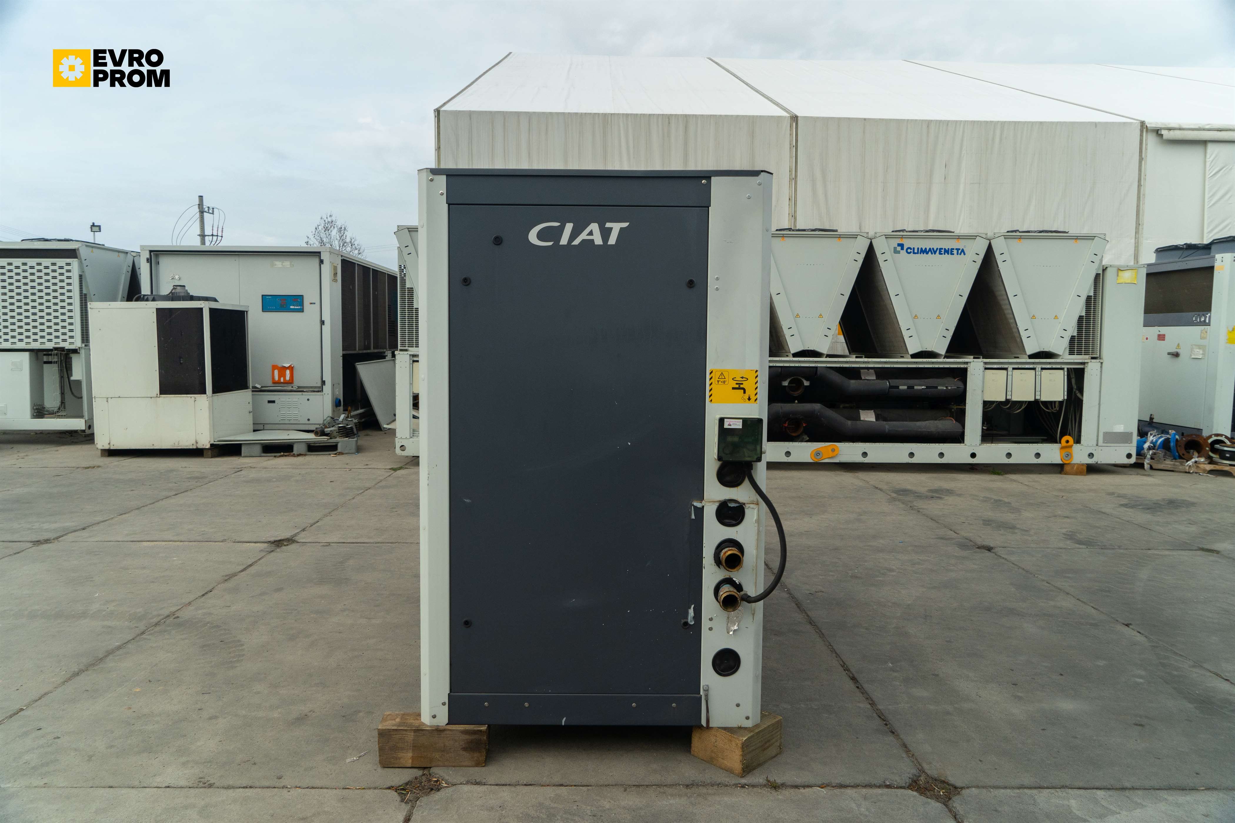 Chiller CIAT 61/64 kW | pompa di calore | Garanzia in vendita - foto 4