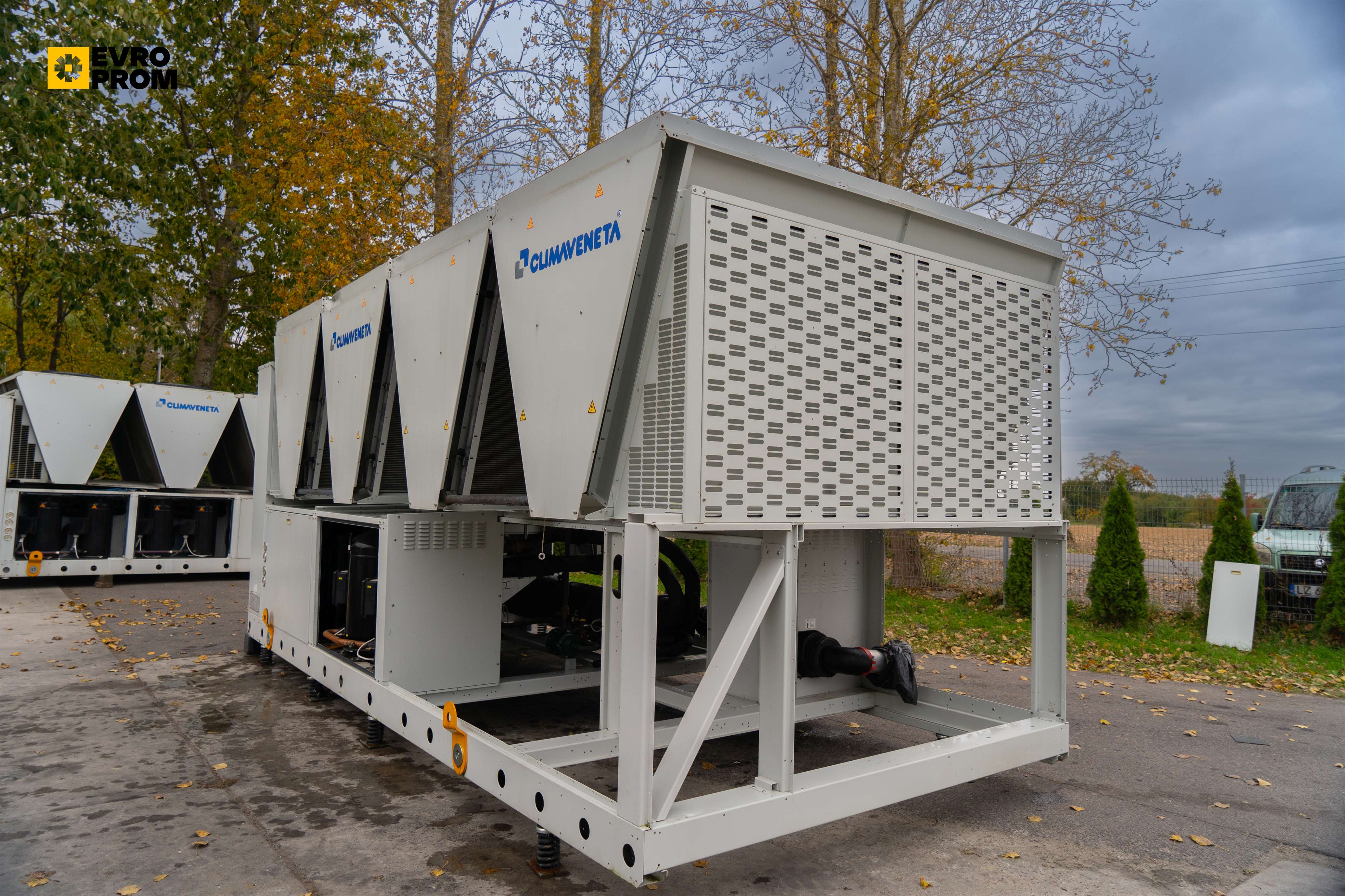Chiller Climaveneta | 334 kW | 2017 | Usato + Garanzia in vendita - foto 3