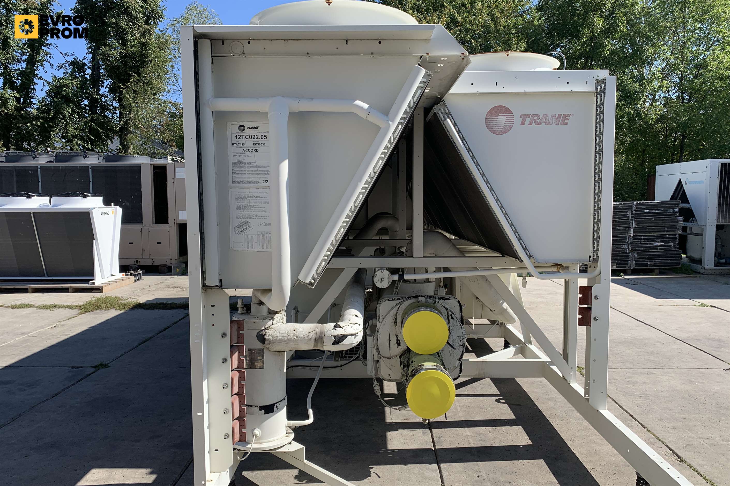 Trane screw chiller usato | 648 kW | Garanzia in vendita - foto 3