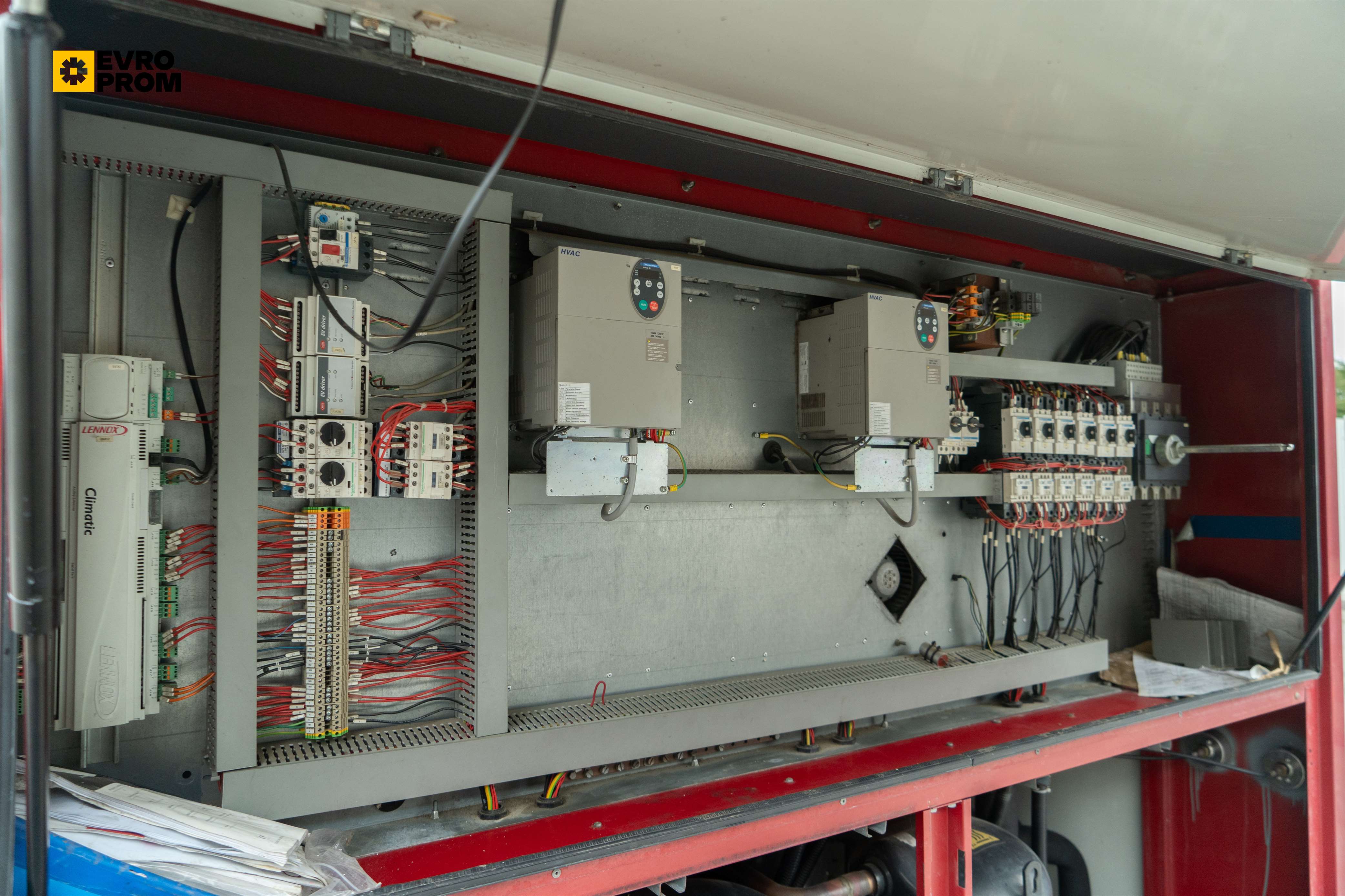 Air cooled chiller Lennox | 420 kW | Usato | Garanzia in vendita - foto 11