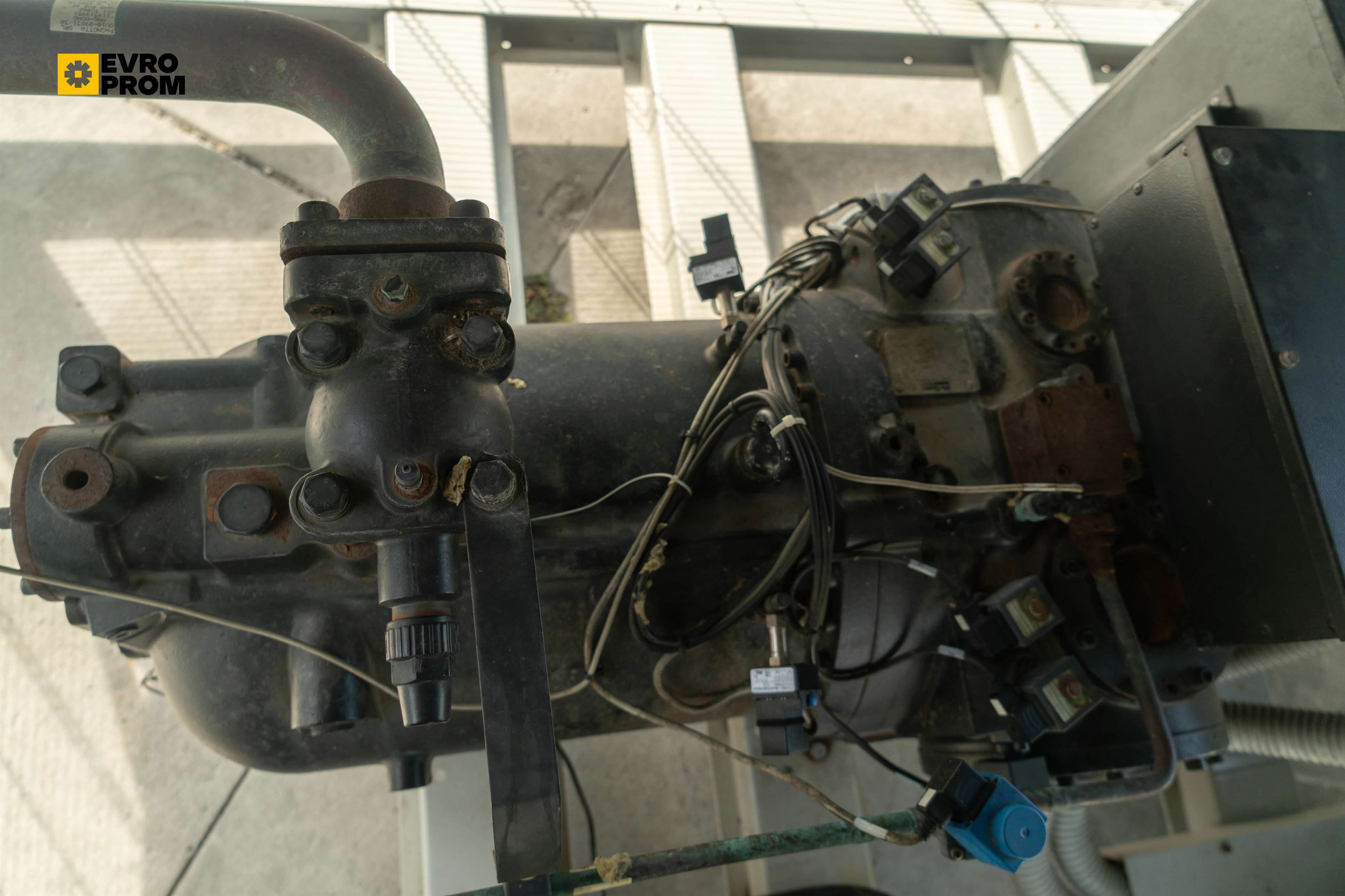 Air cooled chiller McQuay | 256 kW | Usato + Garanzia in vendita - foto 4