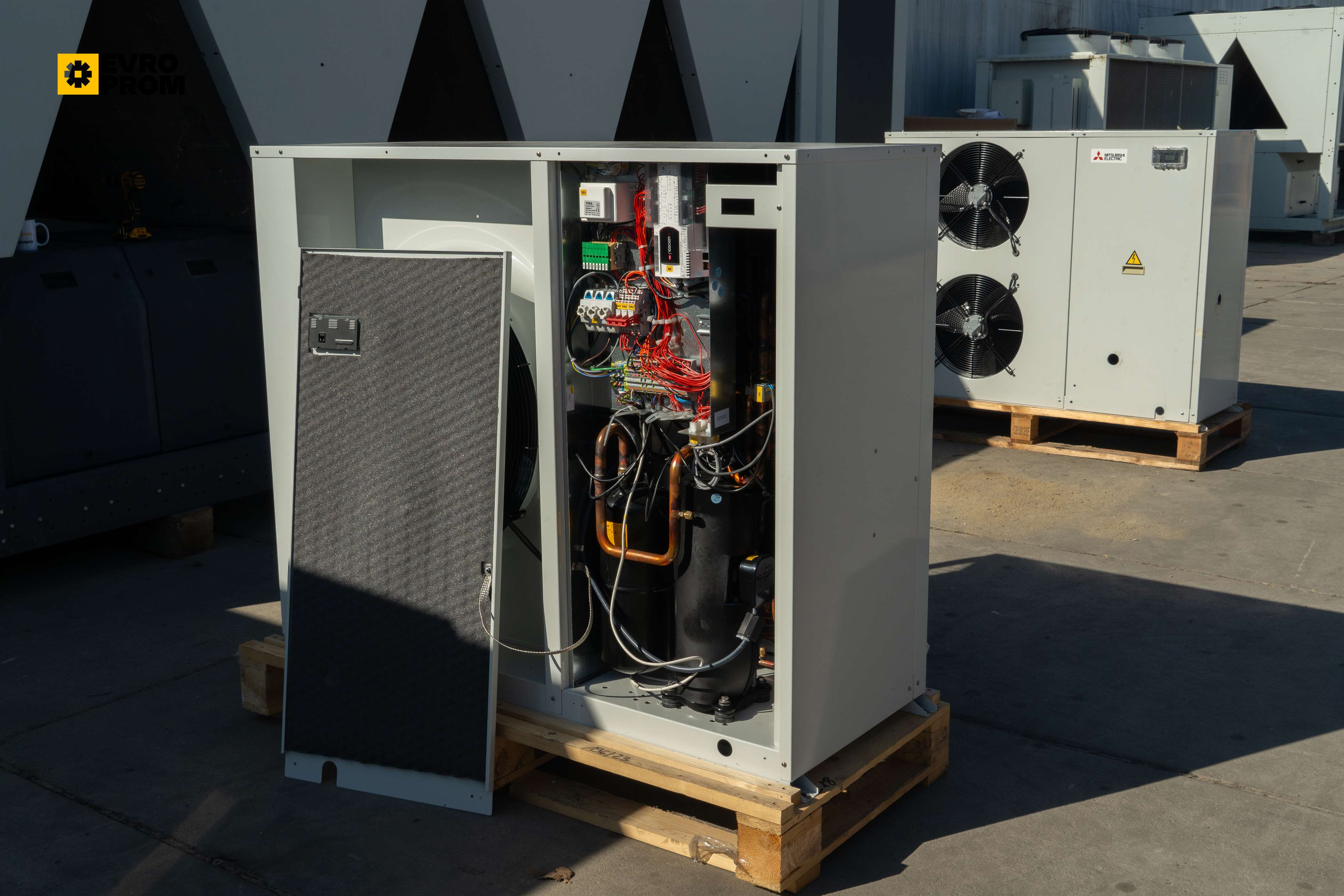 Chiller Climaveneta 20/24 kW | pompa di calore | Nuovo in vendita - foto 6