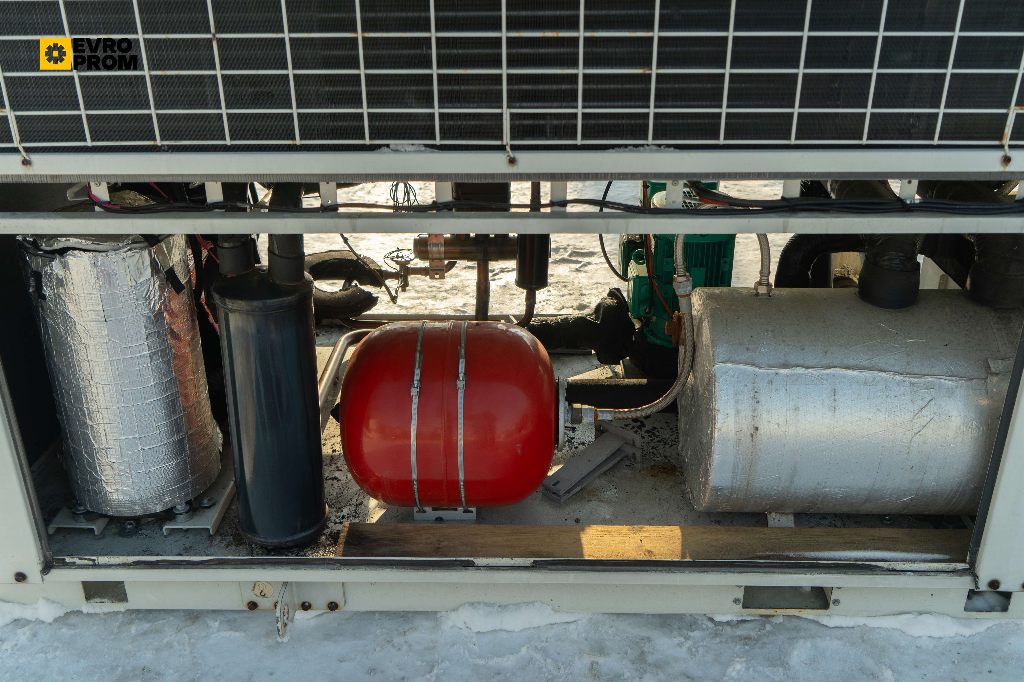 York chiller 145/150 kW | 2017 | Usato | Garanzia in vendita - foto 9