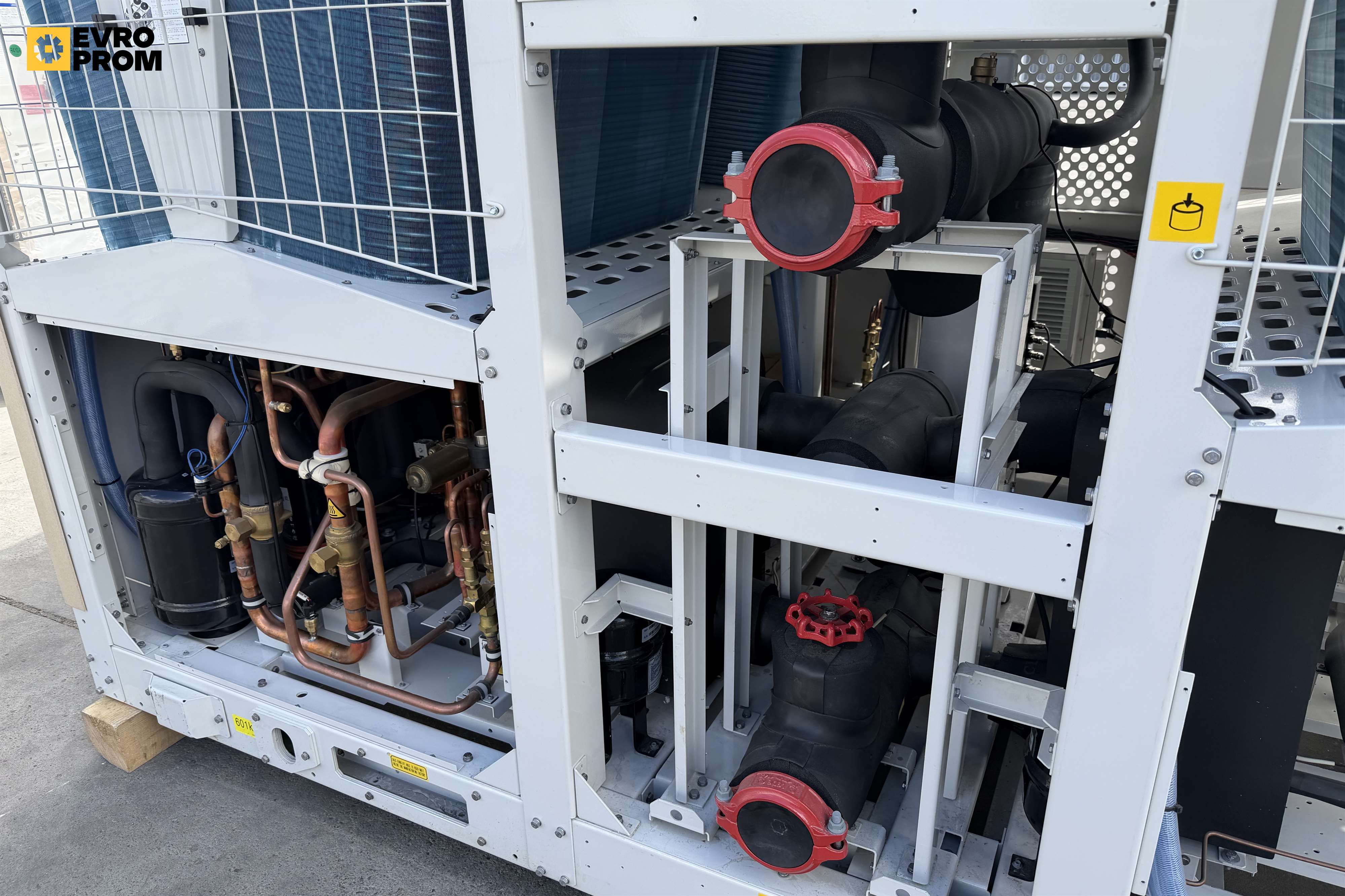 Chiller York 159/160 kW | pompa di calore | Nuovo in vendita - foto 8